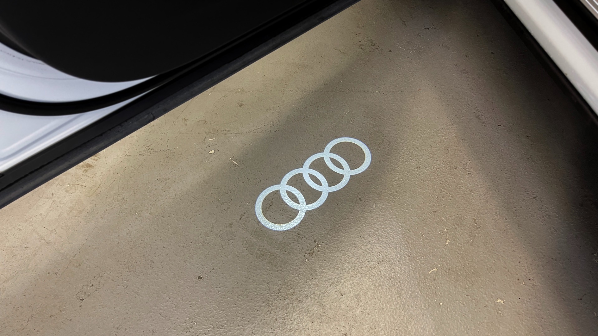 Used 2019 Audi Q7 PRESTIGE / NAV / SUNROOF / LANE ASST / TOWING / 21-IN WHLS / REA for sale $50,995 at Formula Imports in Charlotte NC 28227 28