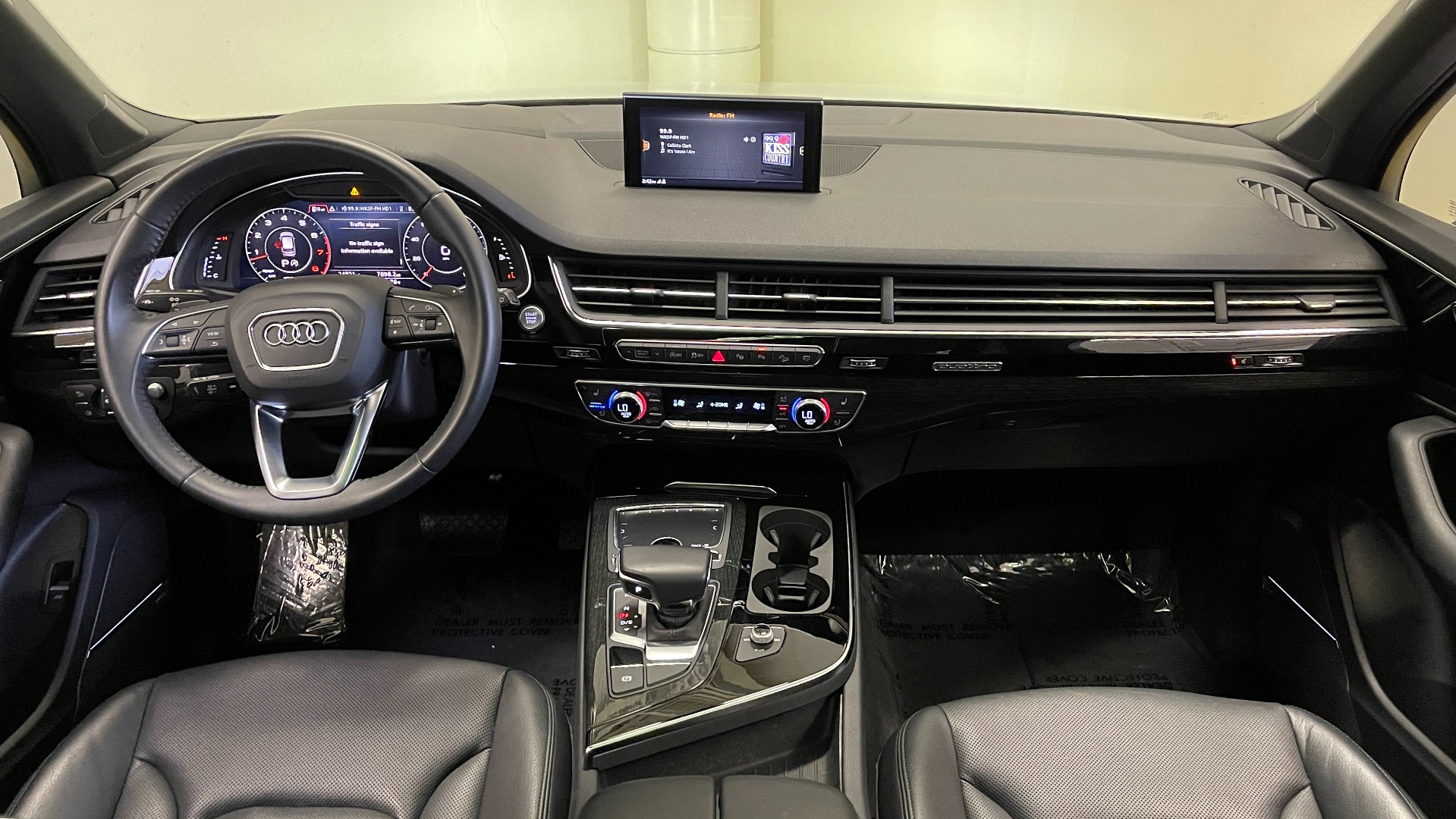 Used 2019 Audi Q7 PRESTIGE / NAV / SUNROOF / LANE ASST / TOWING / 21-IN WHLS / REA for sale $50,995 at Formula Imports in Charlotte NC 28227 52