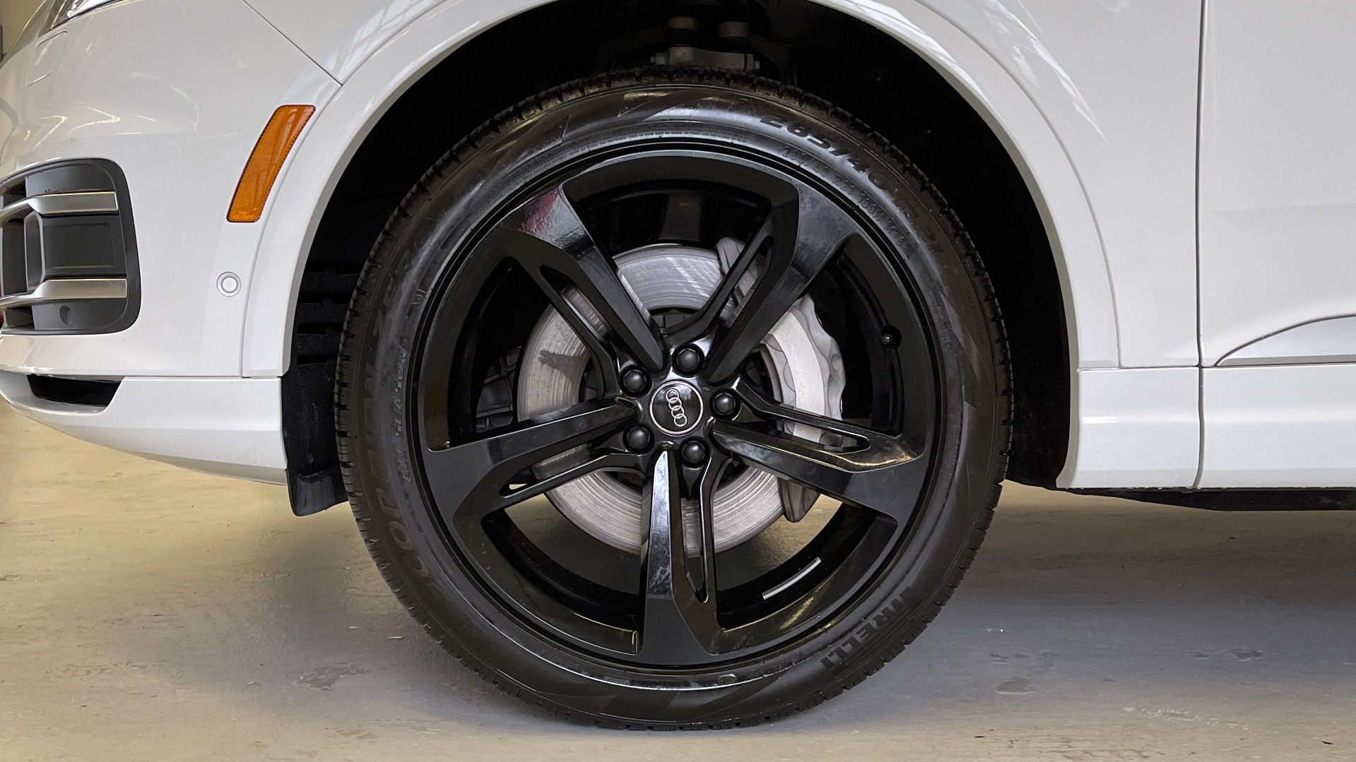 Used 2019 Audi Q7 PRESTIGE / NAV / SUNROOF / LANE ASST / TOWING / 21-IN WHLS / REA for sale $50,995 at Formula Imports in Charlotte NC 28227 63