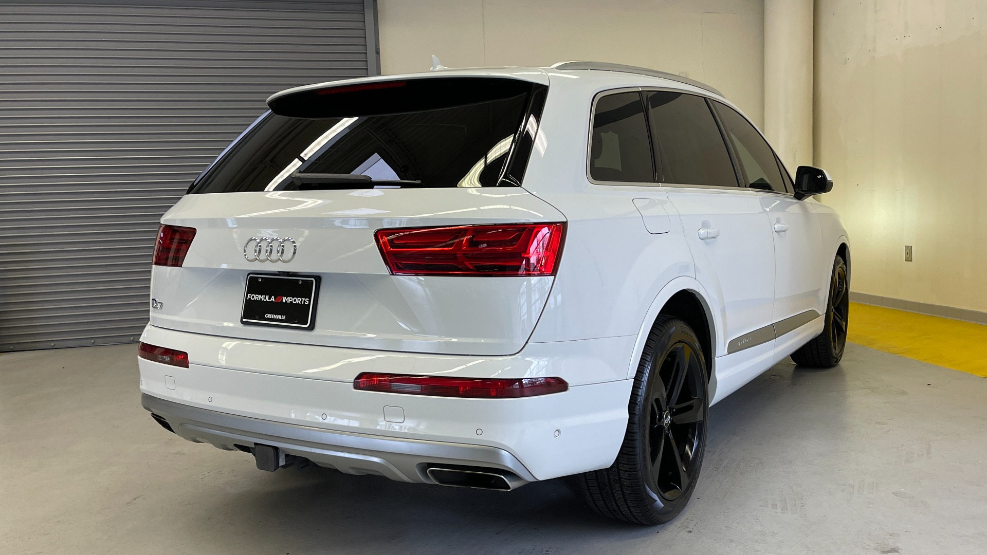 Used 2019 Audi Q7 PRESTIGE / NAV / SUNROOF / LANE ASST / TOWING / 21-IN WHLS / REA for sale $50,995 at Formula Imports in Charlotte NC 28227 7