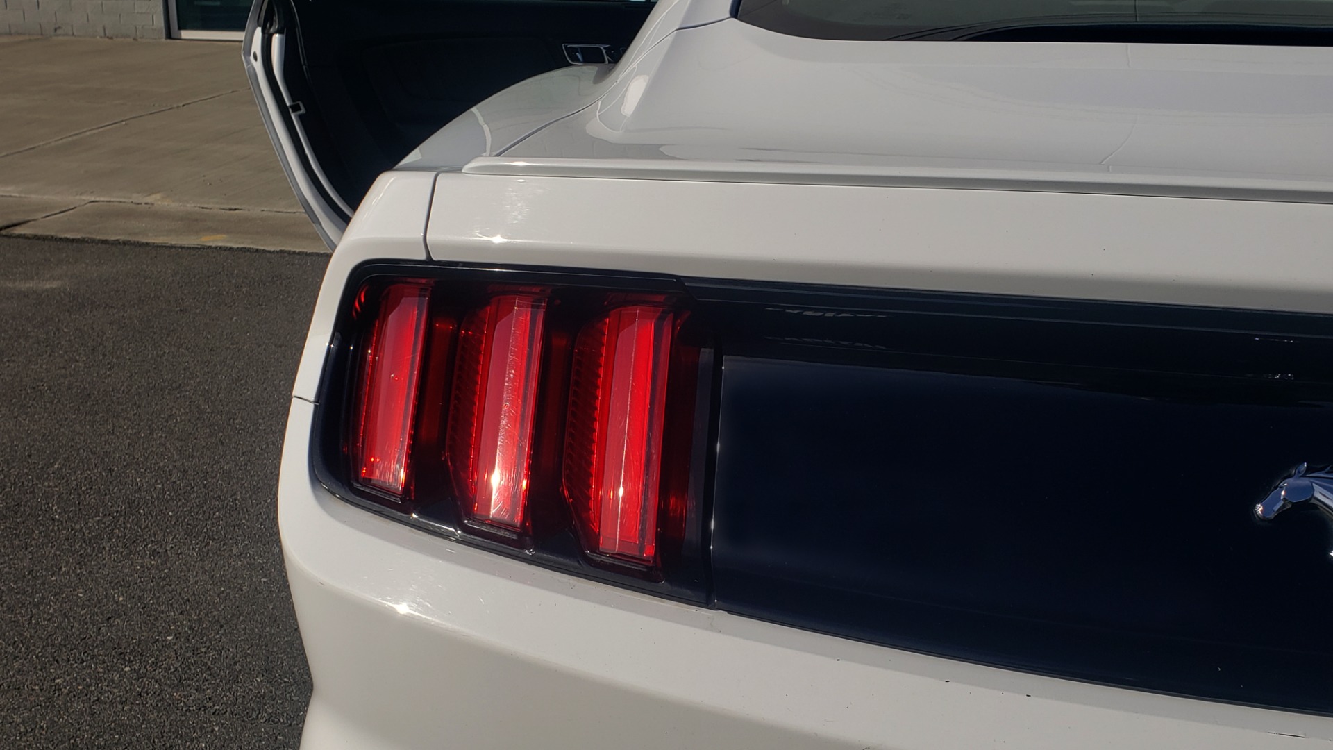 Used 2017 Ford MUSTANG PREMIUM COUPE 2.3L ECOBOOST / AUTO / 18-IN WHEELS / REARVIEW for sale Sold at Formula Imports in Charlotte NC 28227 26