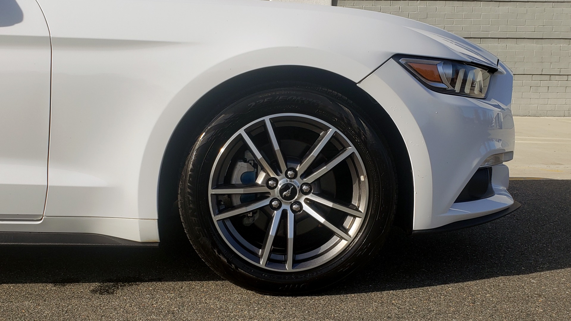 Used 2017 Ford MUSTANG PREMIUM COUPE 2.3L ECOBOOST / AUTO / 18-IN WHEELS / REARVIEW for sale Sold at Formula Imports in Charlotte NC 28227 70
