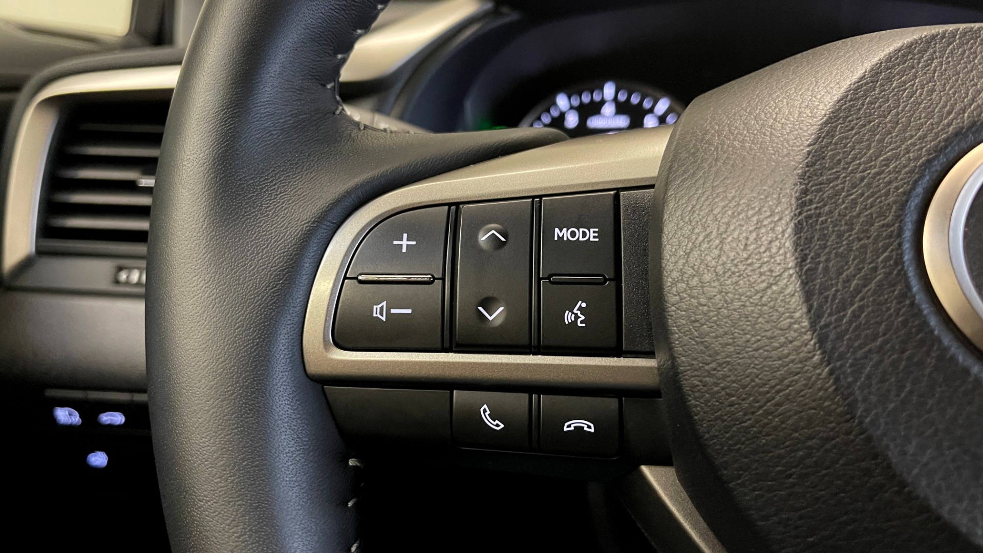 Used 2019 Lexus RX RX 350 for sale Sold at Formula Imports in Charlotte NC 28227 27