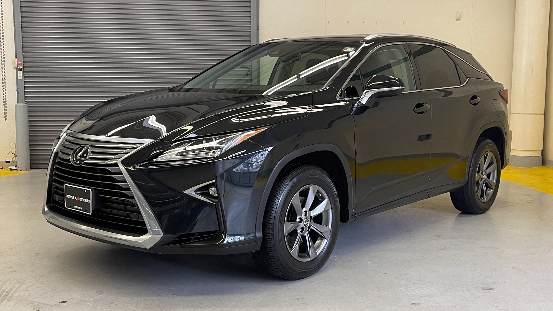 Used 2019 Lexus RX 350 AWD 3.5L SUV / PREMIUM / BSM / PARK ASST / VENT STS / SUNROO for sale $46,595 at Formula Imports in Charlotte NC 28227 1