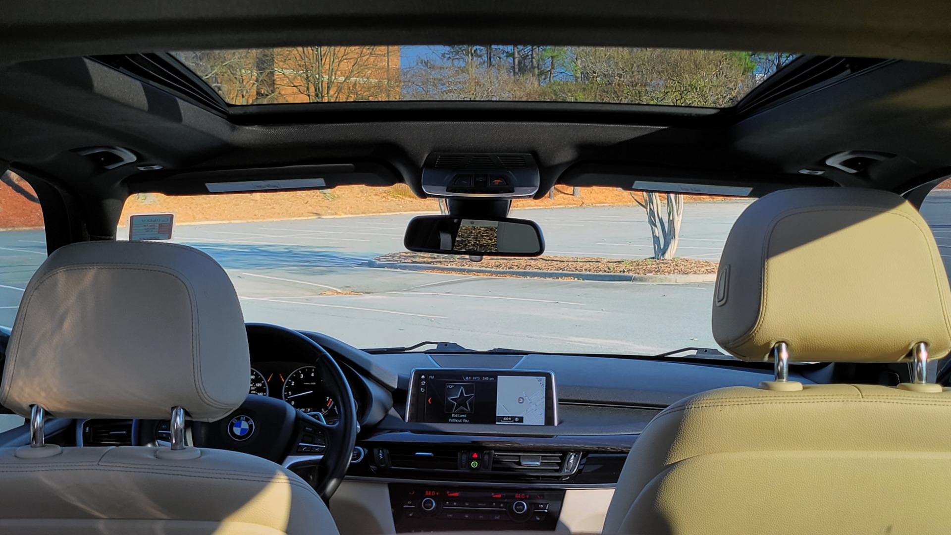 Used 2018 BMW X5 XDRIVE35I PREMIUM / DRVR ASST / HUD / WIRELESS CHARGING / HEATED SEATS for sale Sold at Formula Imports in Charlotte NC 28227 33