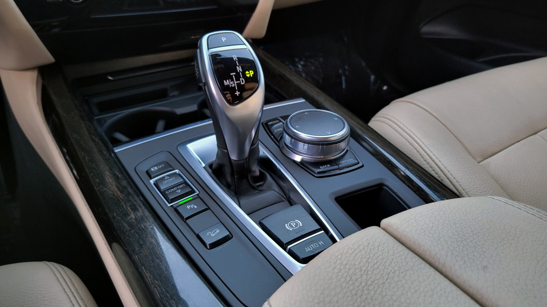 Used 2018 BMW X5 XDRIVE35I PREMIUM / DRVR ASST / HUD / WIRELESS CHARGING / HEATED SEATS for sale Sold at Formula Imports in Charlotte NC 28227 52
