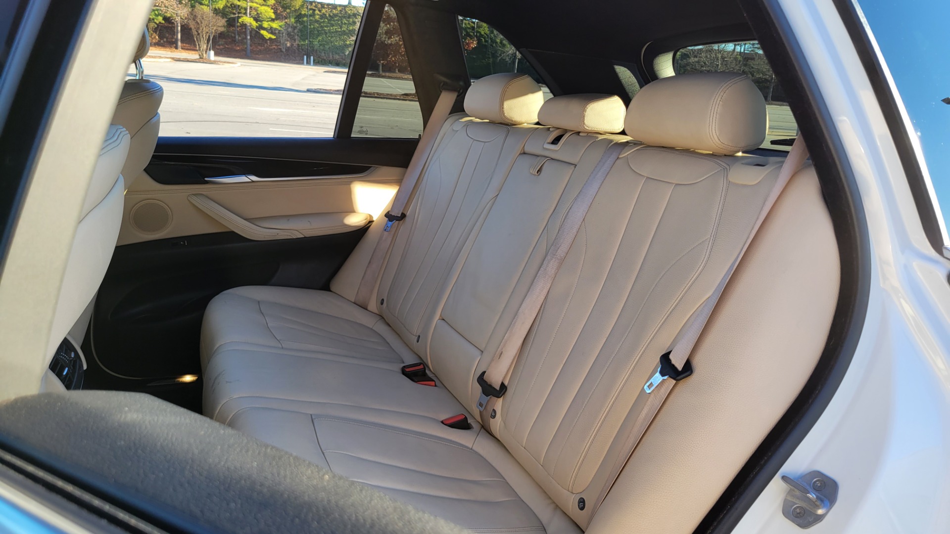 Used 2018 BMW X5 XDRIVE35I PREMIUM / DRVR ASST / HUD / WIRELESS CHARGING / HEATED SEATS for sale $42,995 at Formula Imports in Charlotte NC 28227 62