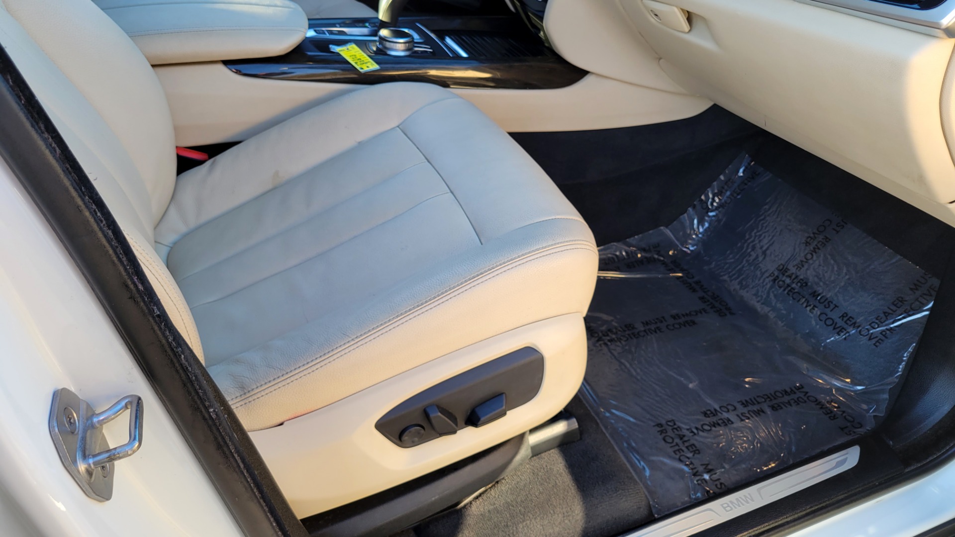 Used 2018 BMW X5 XDRIVE35I PREMIUM / DRVR ASST / HUD / WIRELESS CHARGING / HEATED SEATS for sale Sold at Formula Imports in Charlotte NC 28227 65