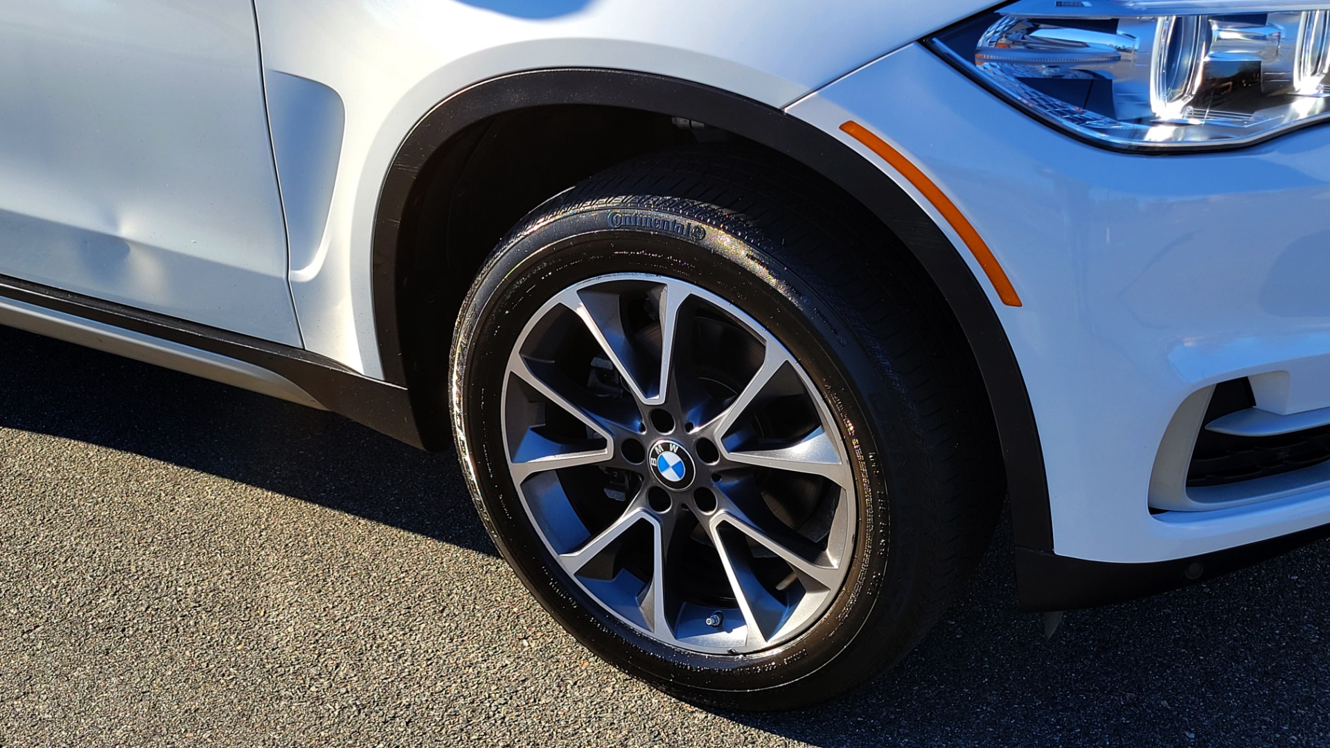 Used 2018 BMW X5 XDRIVE35I PREMIUM / DRVR ASST / HUD / WIRELESS CHARGING / HEATED SEATS for sale Sold at Formula Imports in Charlotte NC 28227 79