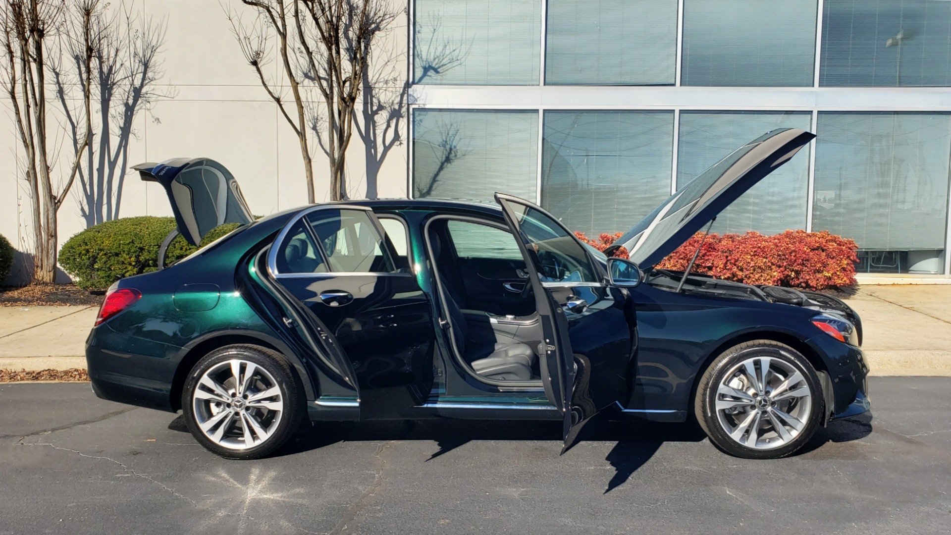 Used 2019 Mercedes-Benz C-CLASS C 300 4MATIC PREMIUM 2.0L SEDAN / BURMESTER SND / SUNROOF / BLIND SPOT ASST for sale Sold at Formula Imports in Charlotte NC 28227 11