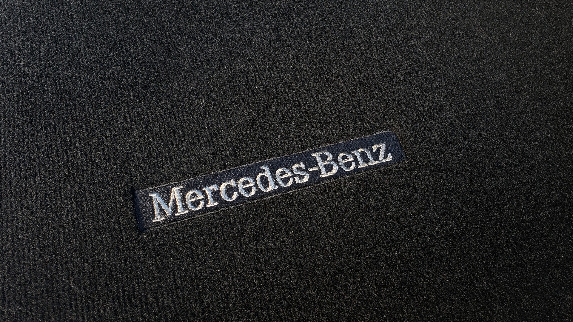Used 2019 Mercedes-Benz C-CLASS C 300 4MATIC PREMIUM 2.0L SEDAN / BURMESTER SND / SUNROOF / BLIND SPOT ASST for sale Sold at Formula Imports in Charlotte NC 28227 15