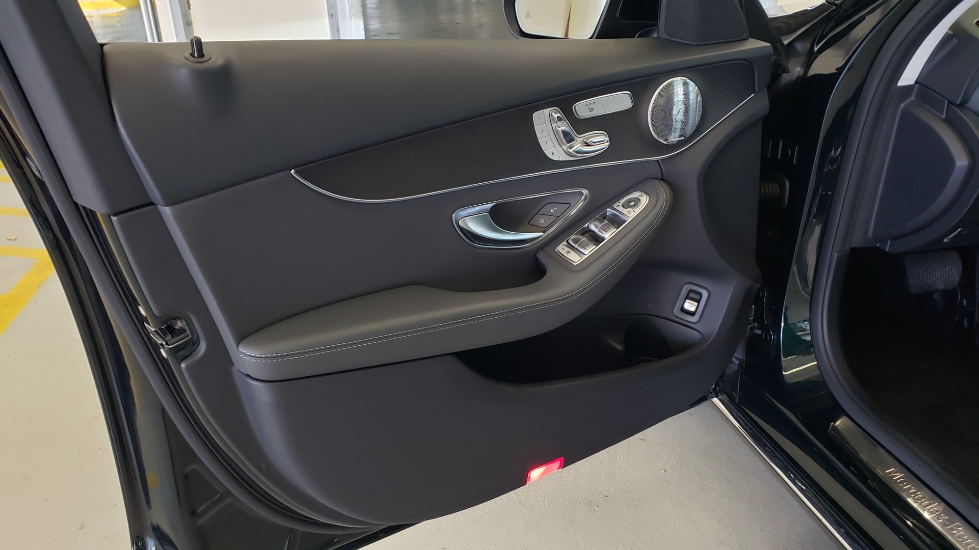 Used 2019 Mercedes-Benz C-CLASS C 300 4MATIC PREMIUM 2.0L SEDAN / BURMESTER SND / SUNROOF / BLIND SPOT ASST for sale Sold at Formula Imports in Charlotte NC 28227 30