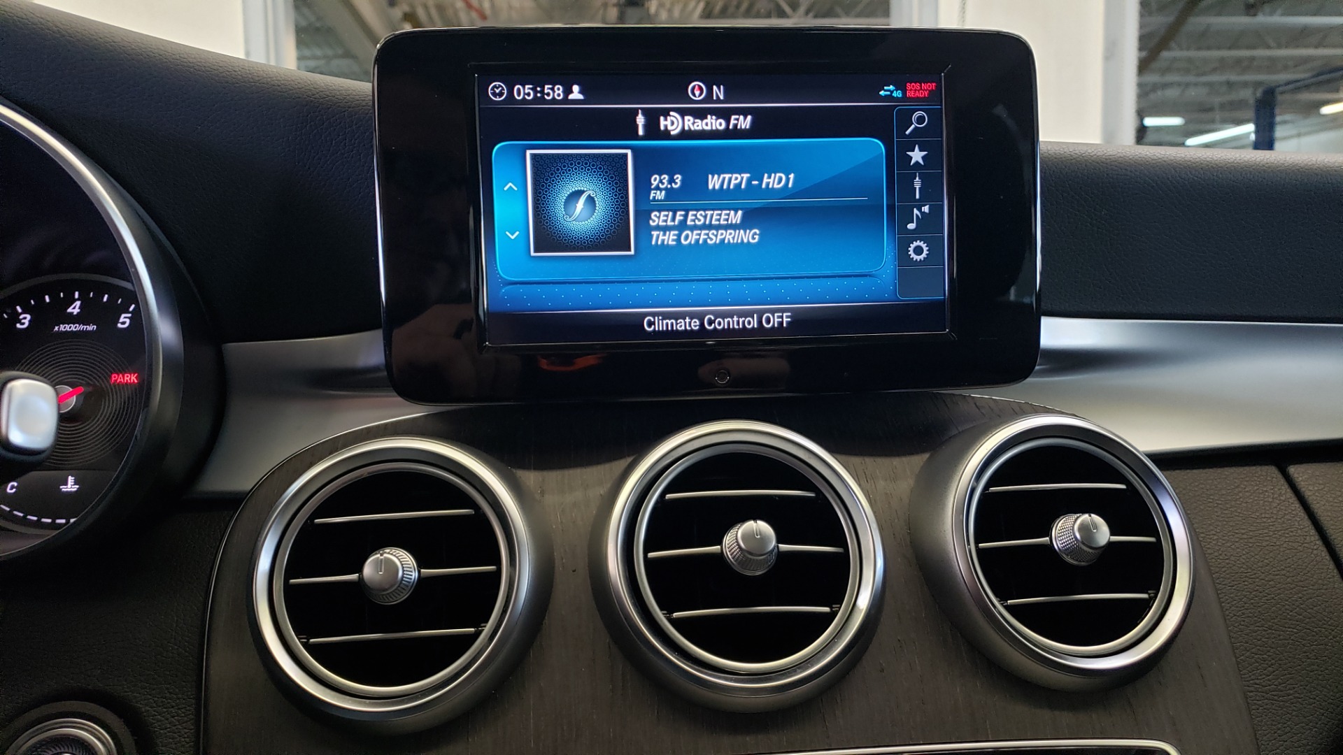 Used 2019 Mercedes-Benz C-CLASS C 300 4MATIC PREMIUM 2.0L SEDAN / BURMESTER SND / SUNROOF / BLIND SPOT ASST for sale Sold at Formula Imports in Charlotte NC 28227 45