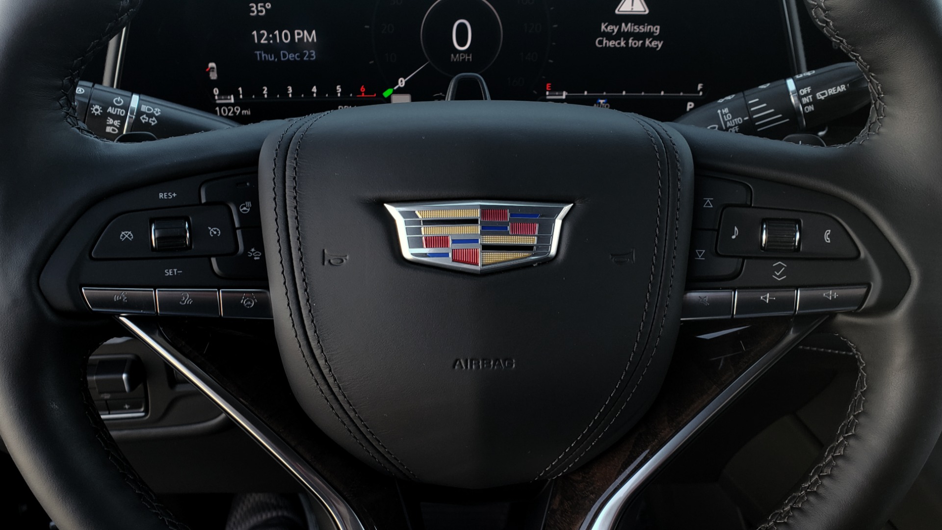 Used 2021 Cadillac ESCALADE SPORT PLATINUM SUPER CRUISE / 6.2L / 10-SPD / 3-ROW / BLACK 22IN WHLS for sale Sold at Formula Imports in Charlotte NC 28227 101