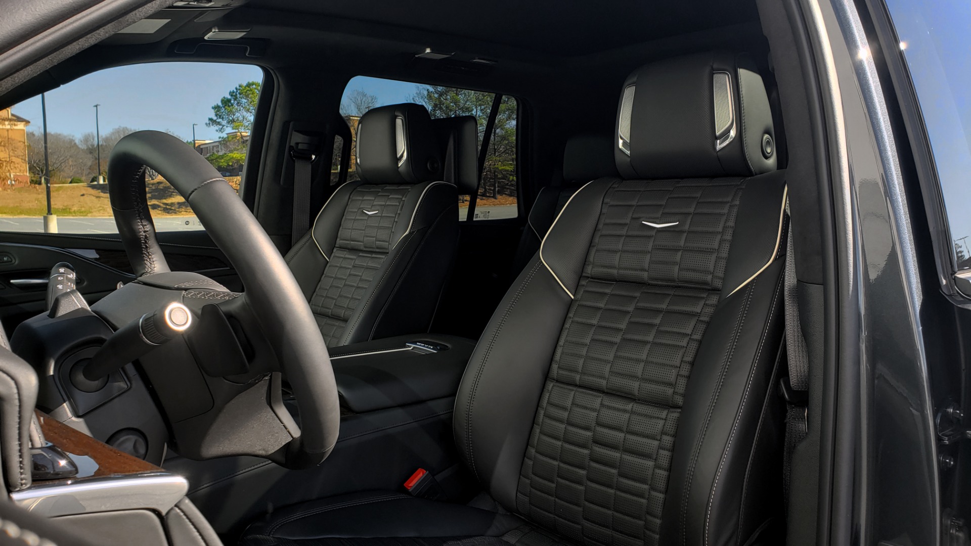 Used 2021 Cadillac ESCALADE SPORT PLATINUM SUPER CRUISE / 6.2L / 10-SPD / 3-ROW / BLACK 22IN WHLS for sale Sold at Formula Imports in Charlotte NC 28227 32