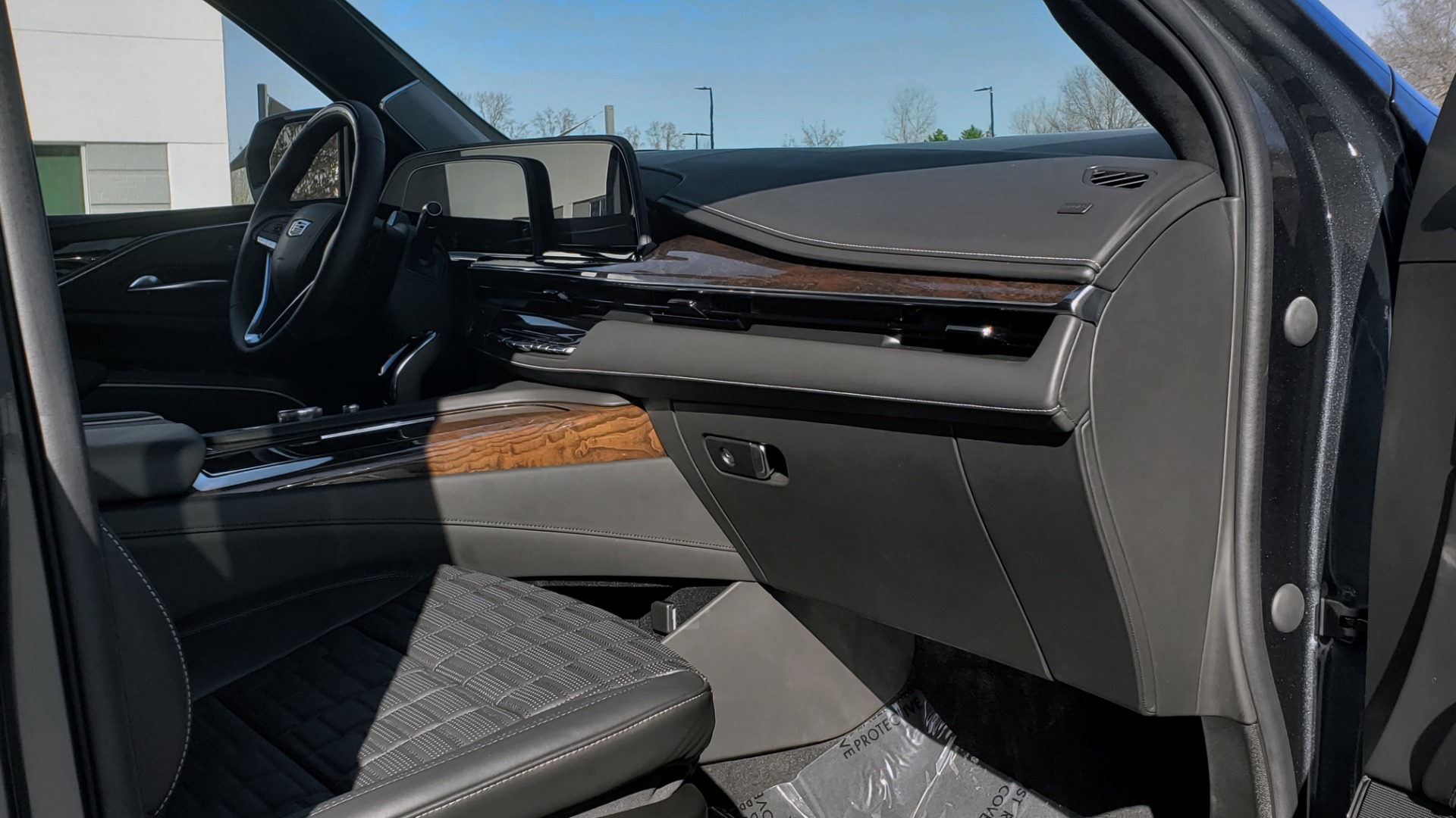 Used 2021 Cadillac ESCALADE SPORT PLATINUM SUPER CRUISE / 6.2L / 10-SPD / 3-ROW / BLACK 22IN WHLS for sale Sold at Formula Imports in Charlotte NC 28227 80
