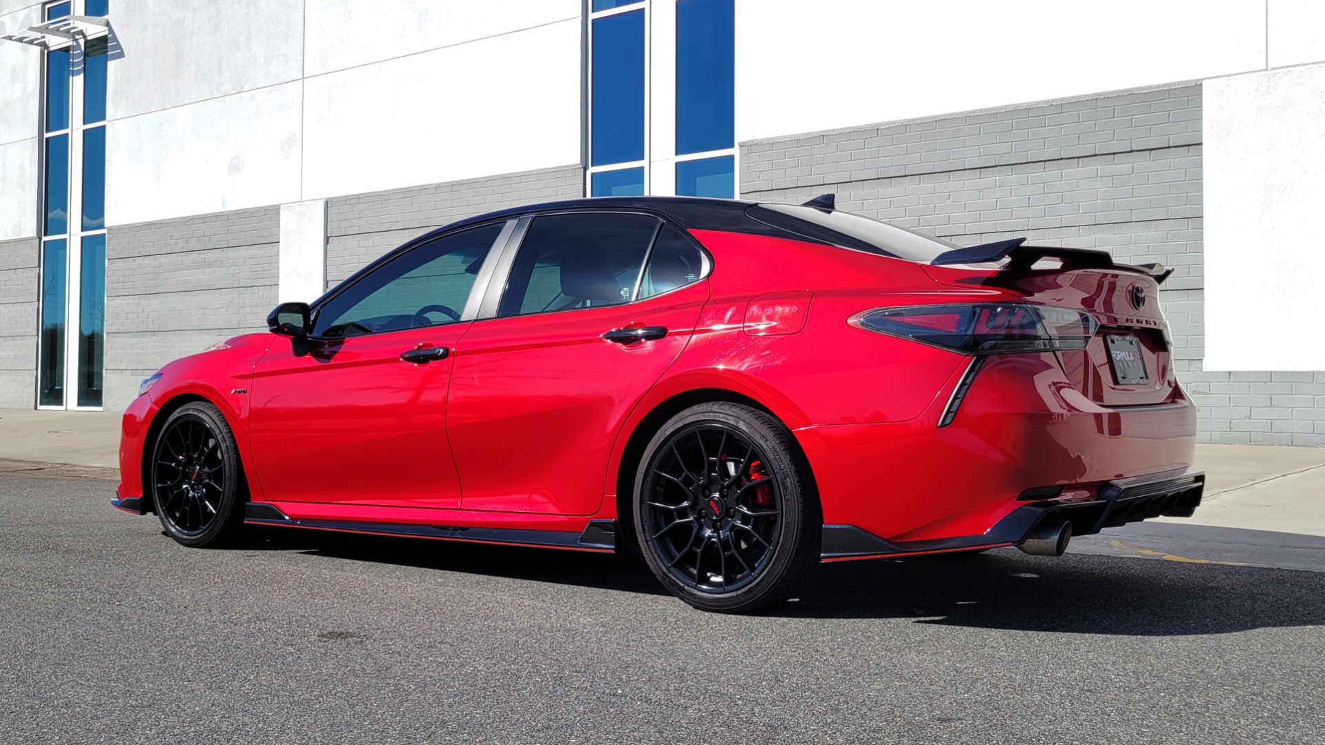 Used 2020 Toyota CAMRY TRD 3.5L V6 SEDAN / 8-SPEED AUTO / CLOTH SEATS / REARVIEW for sale $35,995 at Formula Imports in Charlotte NC 28227 6