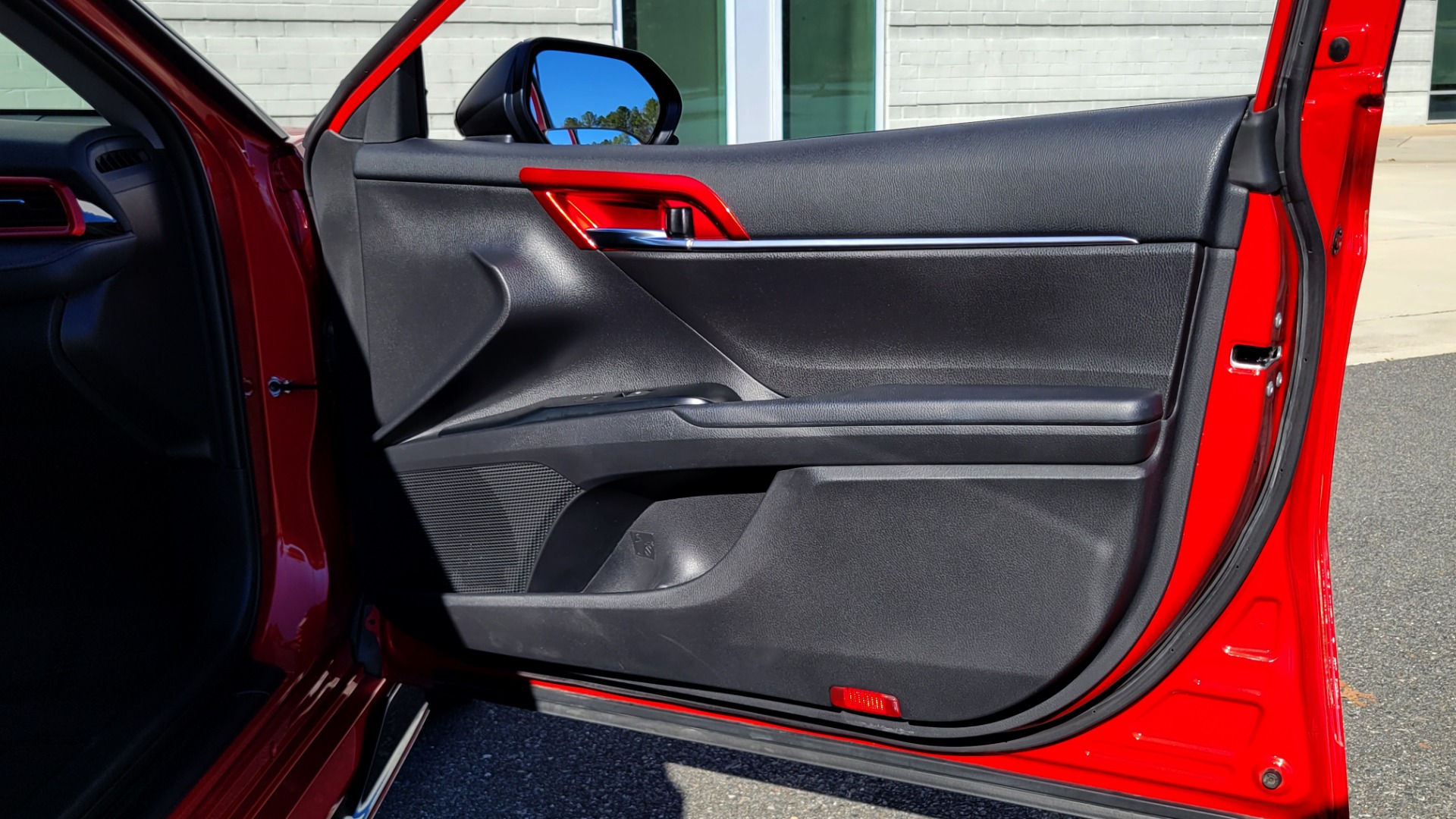 Used 2020 Toyota CAMRY TRD 3.5L V6 SEDAN / 8-SPEED AUTO / CLOTH SEATS / REARVIEW for sale $35,995 at Formula Imports in Charlotte NC 28227 65