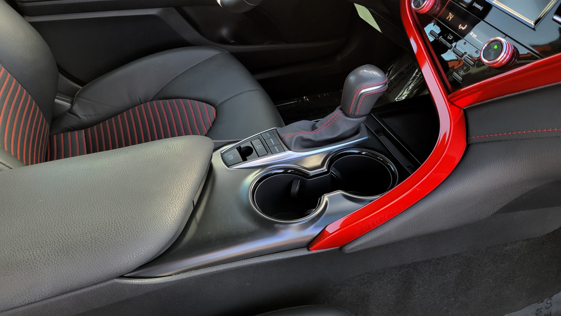 Used 2020 Toyota CAMRY TRD 3.5L V6 SEDAN / 8-SPEED AUTO / CLOTH SEATS / REARVIEW for sale $35,995 at Formula Imports in Charlotte NC 28227 72