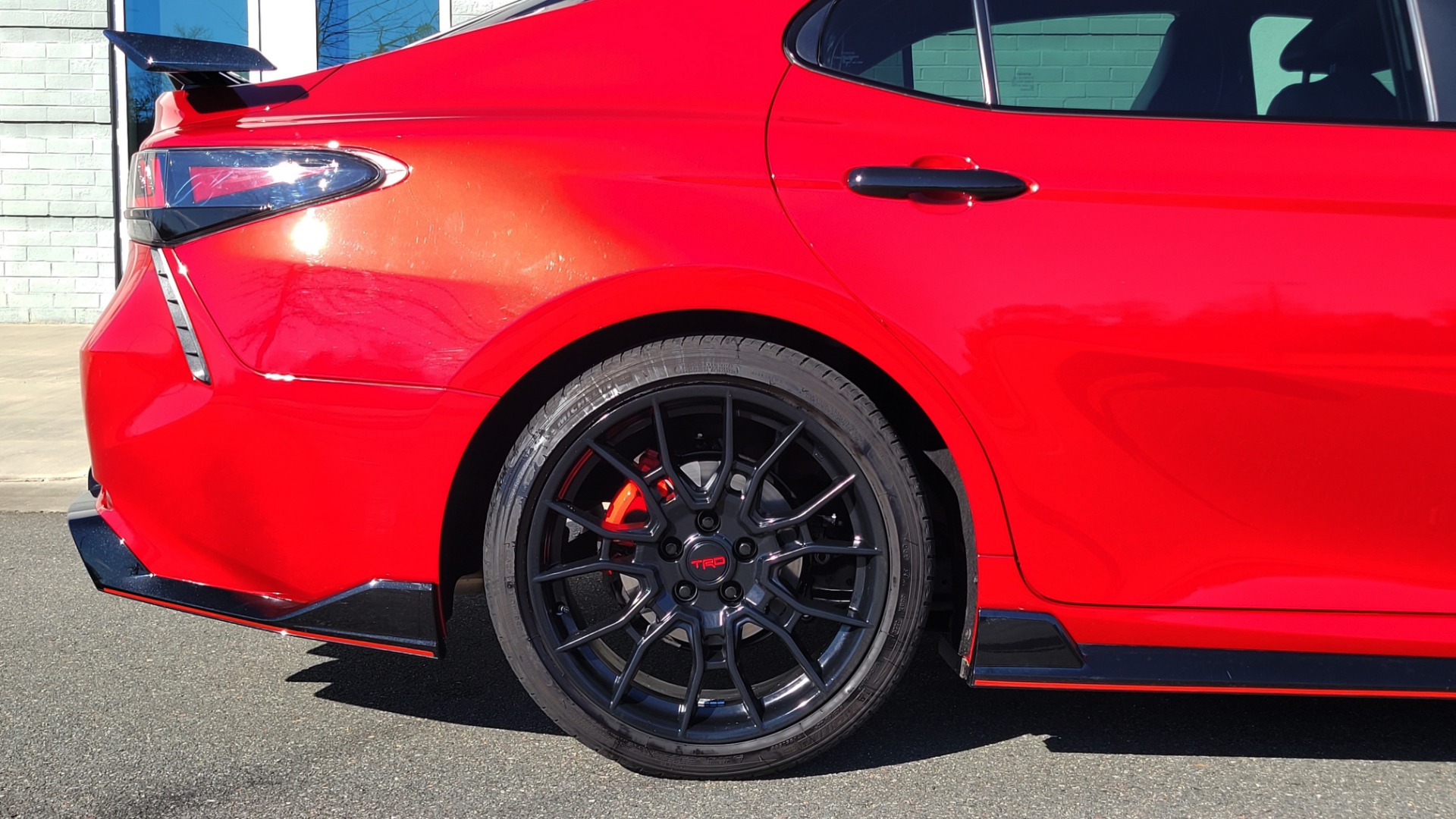 Used 2020 Toyota CAMRY TRD 3.5L V6 SEDAN / 8-SPEED AUTO / CLOTH SEATS / REARVIEW for sale $35,995 at Formula Imports in Charlotte NC 28227 84