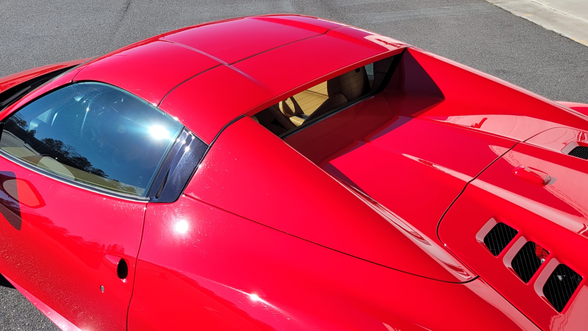 Used 2015 Ferrari 458 ITALIA SPIDER / 4.5L V8 (570HP) / 7-SPD F1 AUTO / RWD / H/K SOUND for sale $297,574 at Formula Imports in Charlotte NC 28227 80