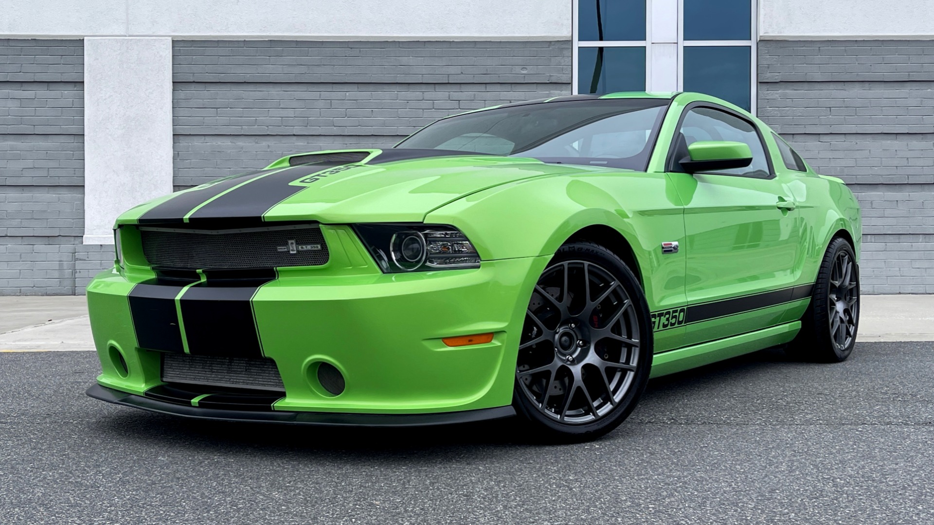 Used 2013 Ford MUSTANG GT COUPE / 5.0L / 6-SPD AUTO / SHELBY GT350 624HP / TRACK PREP for sale Sold at Formula Imports in Charlotte NC 28227 2