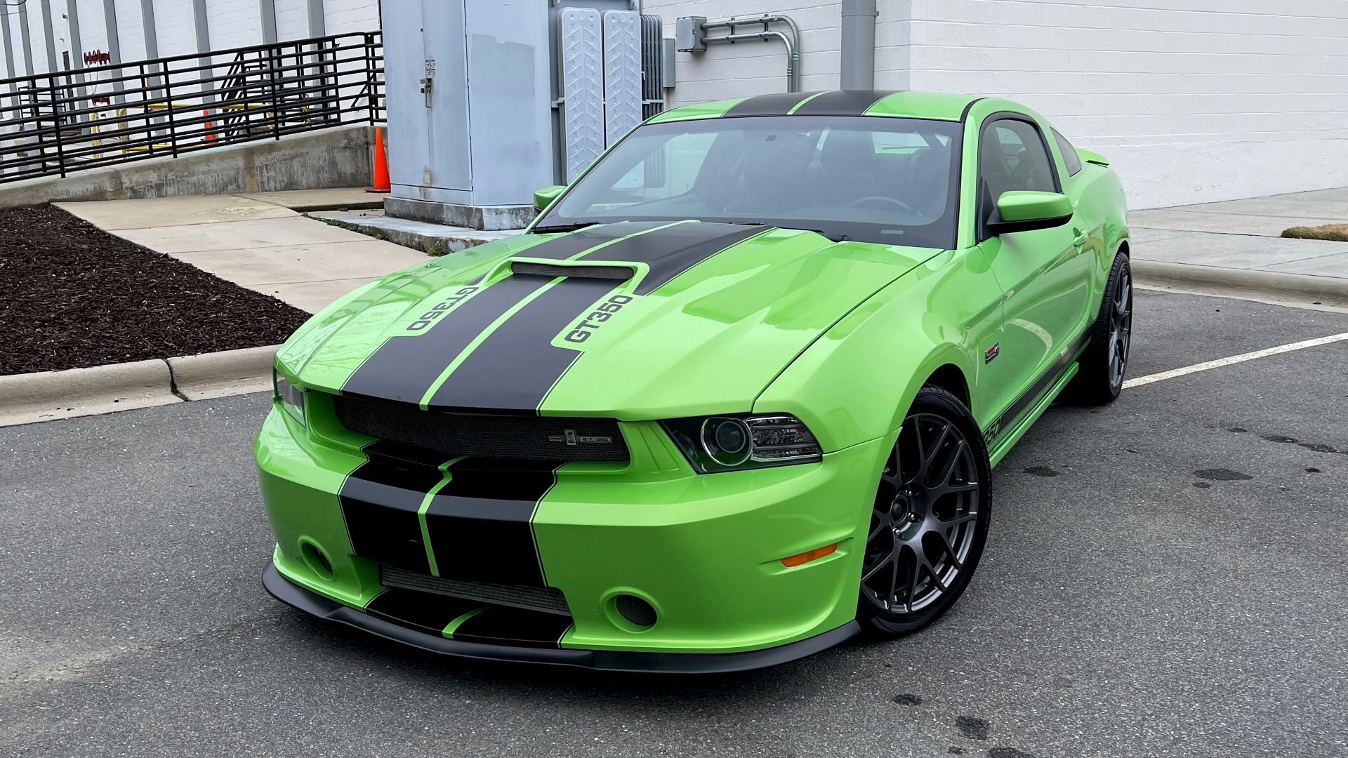 Used 2013 Ford MUSTANG GT COUPE / 5.0L / 6-SPD AUTO / SHELBY GT350 624HP / TRACK PREP for sale Sold at Formula Imports in Charlotte NC 28227 71
