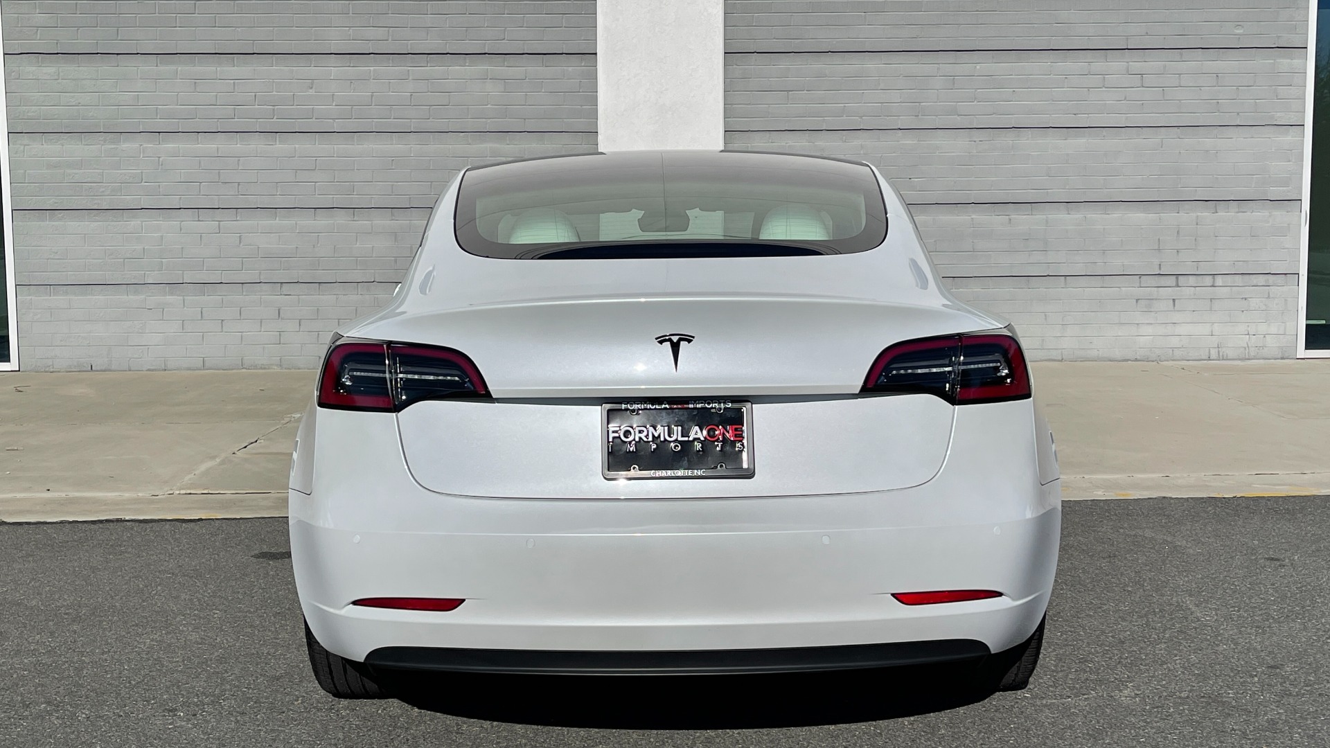 Used 2021 Tesla MODEL 3 STANDARD RANGE PLUS RWD / NAV / SUNROOF / WIRELESS CHARGING / 360 VIEW for sale $51,995 at Formula Imports in Charlotte NC 28227 7