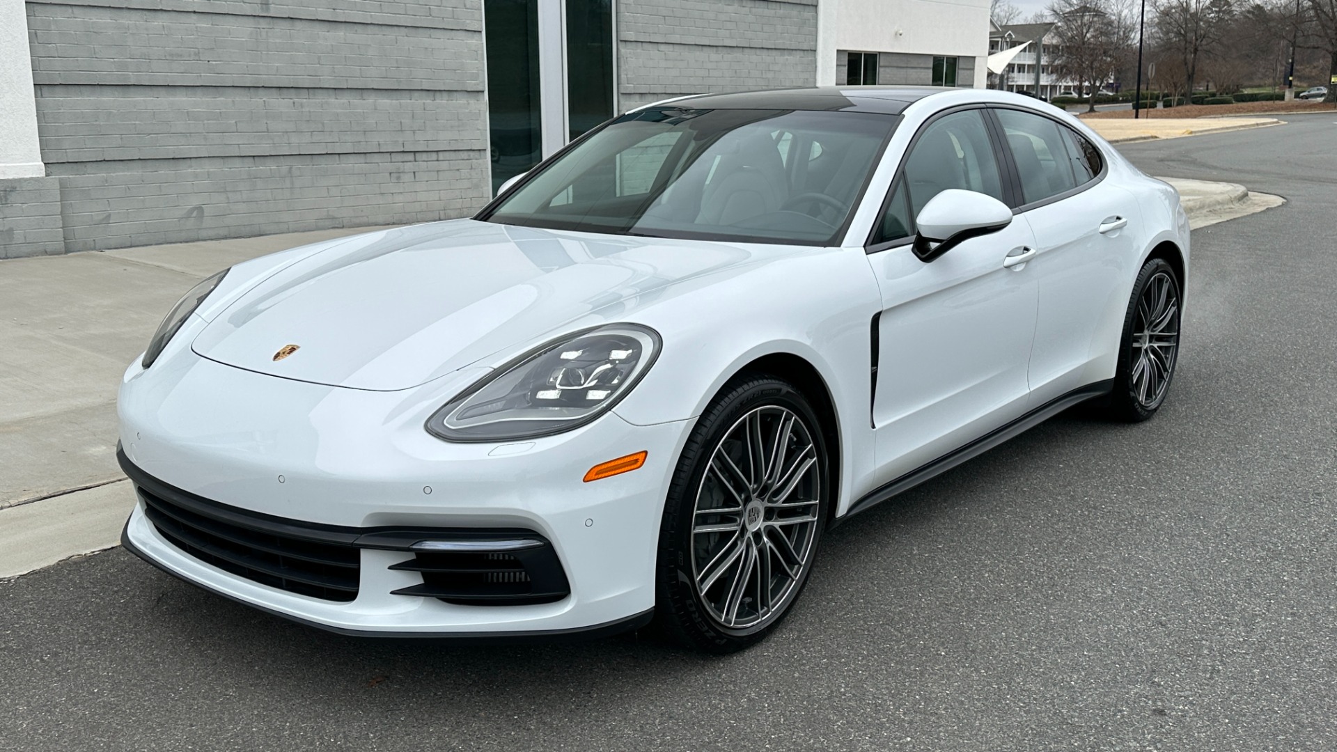 Used 2017 Porsche Panamera 4S / PREMIUM PLUS / AIR SUSPENSION / SPORT CHRONO / 21IN WHEELS for sale Sold at Formula Imports in Charlotte NC 28227 2