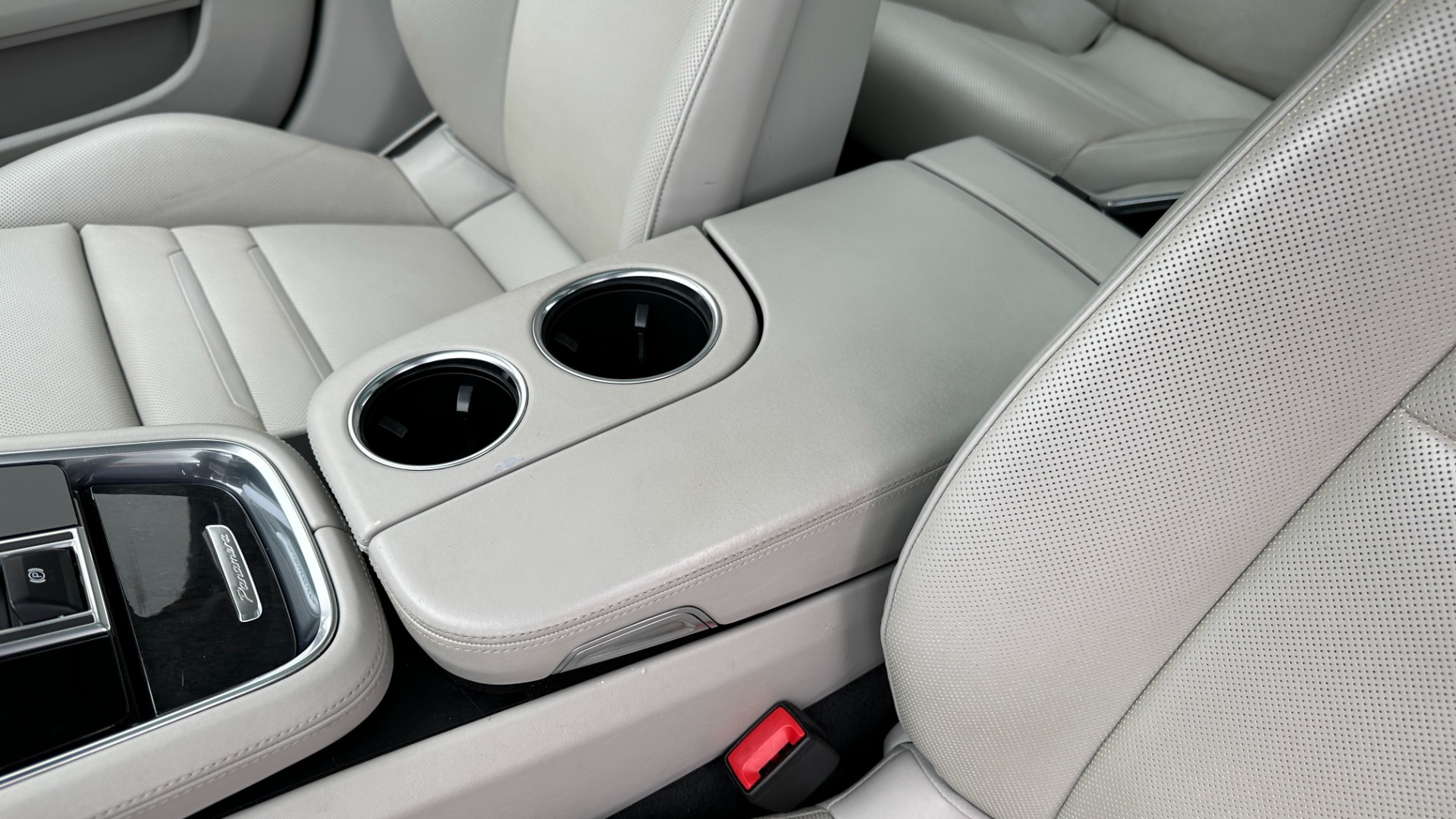 Used 2017 Porsche PANAMERA 4S / AWD / 2.9L TURBO / PREMIUM / SPORT CHRONO / BOSE / REARVIEW for sale $81,000 at Formula Imports in Charlotte NC 28227 24