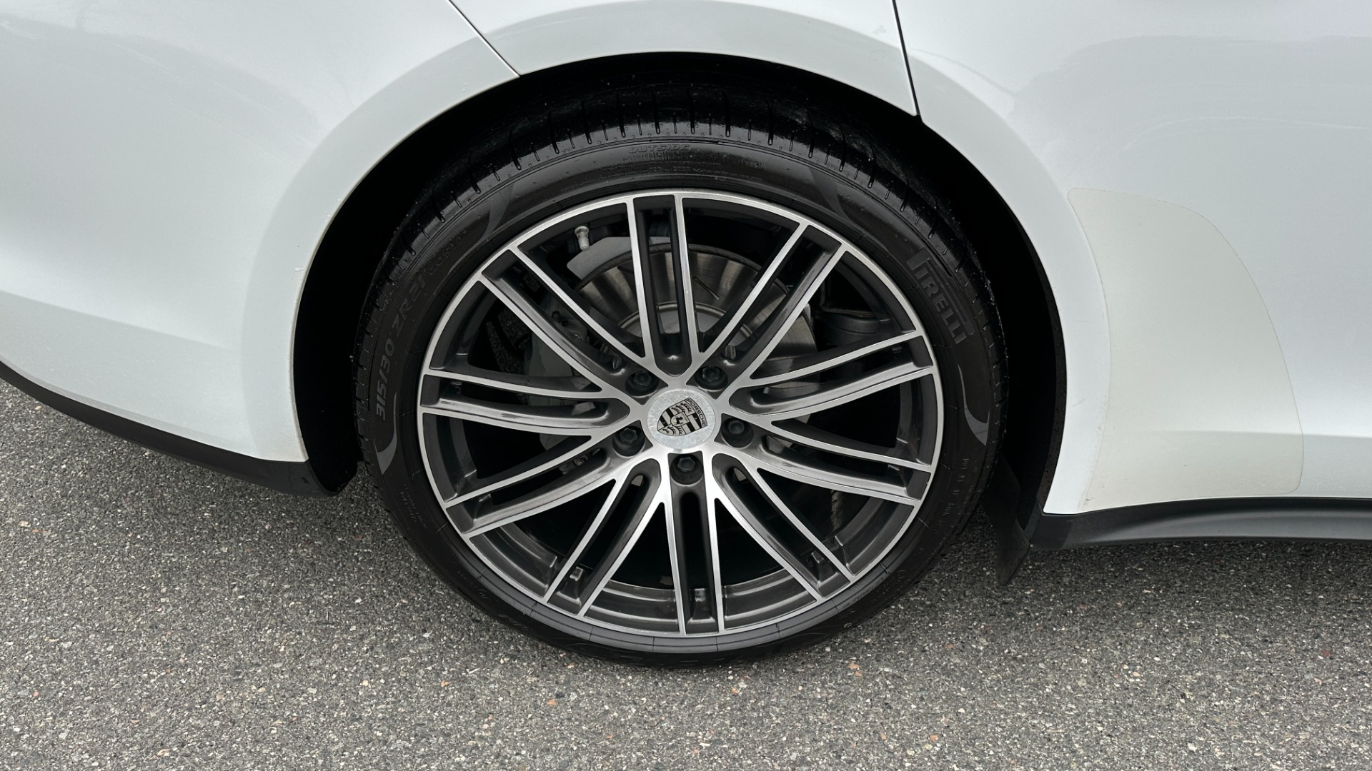 Used 2017 Porsche Panamera 4S / PREMIUM PLUS / AIR SUSPENSION / SPORT CHRONO / 21IN WHEELS for sale Sold at Formula Imports in Charlotte NC 28227 42