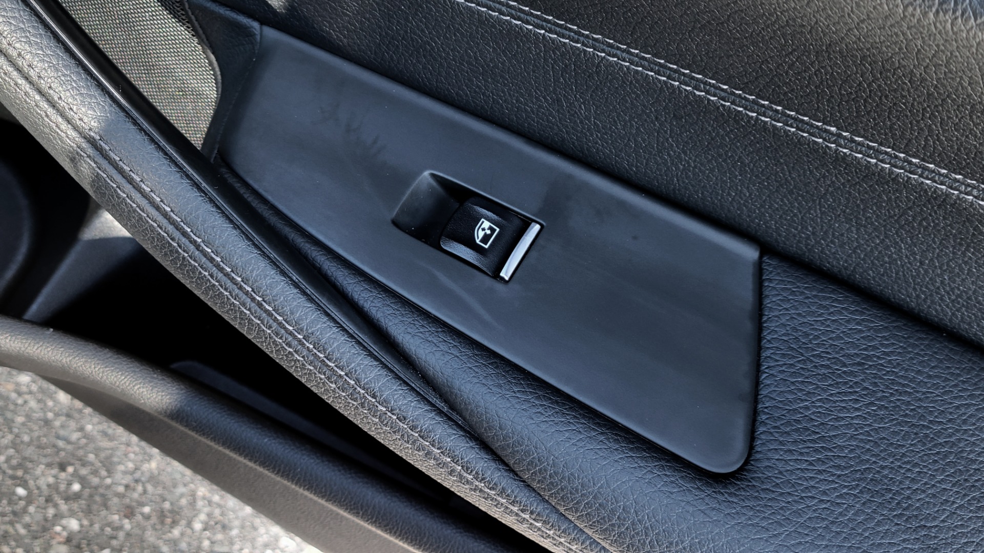 Used 2019 BMW 5 SERIES 530I XDRIVE CONVENIENCE PKG / NAV / SUNROOF / REARVIEW for sale Sold at Formula Imports in Charlotte NC 28227 62