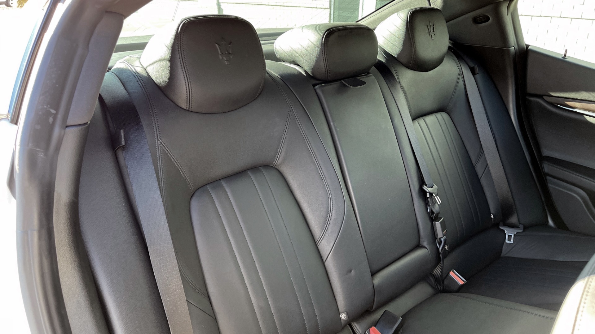 Used 2018 Maserati GHIBLI S Q4 3.0L SEDAN / AWD / NAV / SUNROOF / APPLE / HTD STS / REARVIEW for sale Sold at Formula Imports in Charlotte NC 28227 55