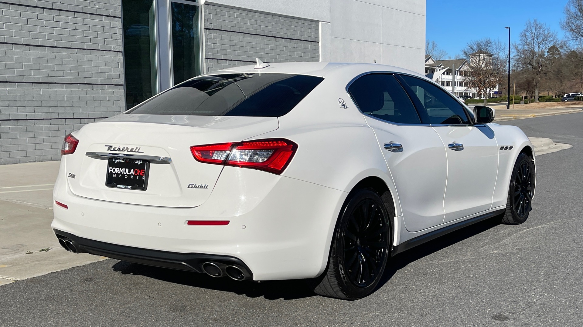 Used 2018 Maserati GHIBLI S Q4 3.0L SEDAN / AWD / NAV / SUNROOF / APPLE / HTD STS / REARVIEW for sale Sold at Formula Imports in Charlotte NC 28227 6