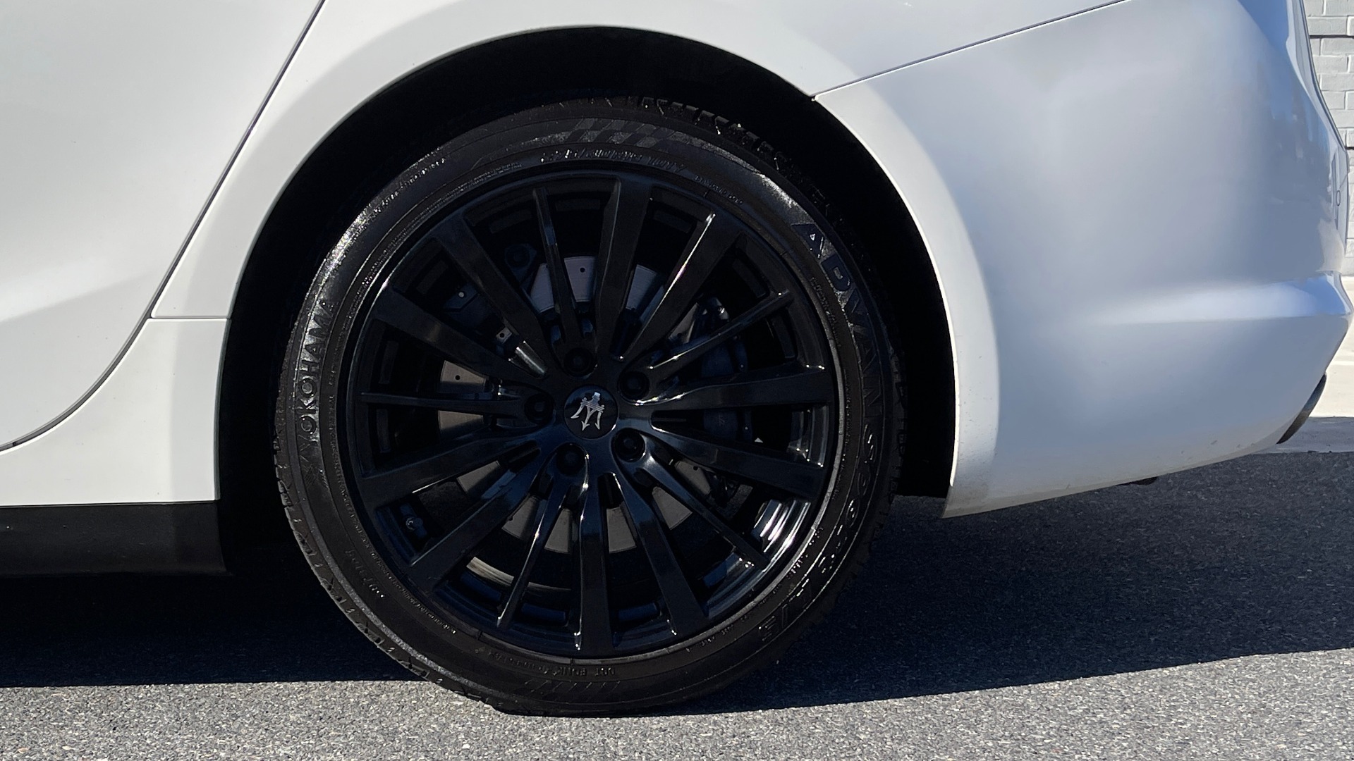 Used 2018 Maserati GHIBLI S Q4 3.0L SEDAN / AWD / NAV / SUNROOF / APPLE / HTD STS / REARVIEW for sale Sold at Formula Imports in Charlotte NC 28227 61