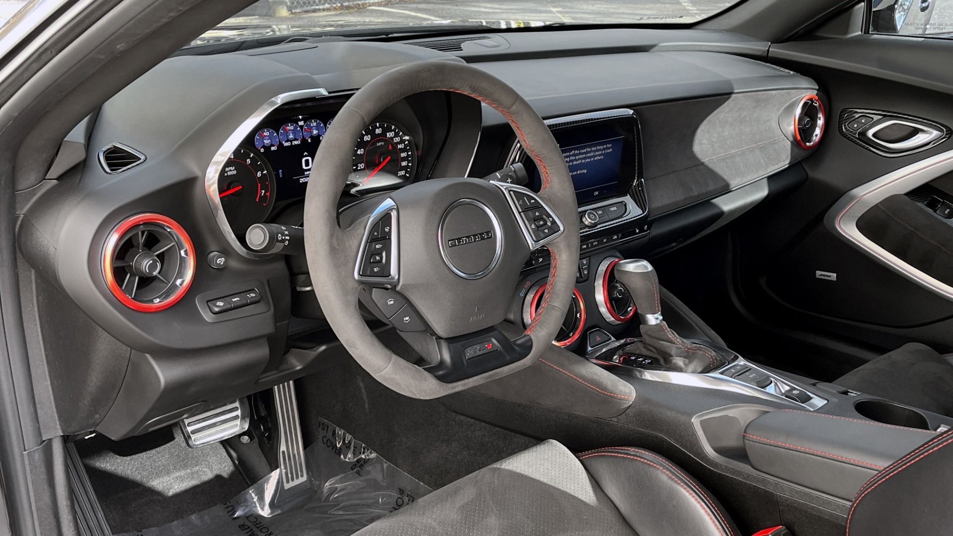 Used 2019 Chevrolet Camaro ZL1 650HP COUPE / 10-SPD AUTO / SUNROOF / BOSE / DATA RECORDER for sale Sold at Formula Imports in Charlotte NC 28227 33