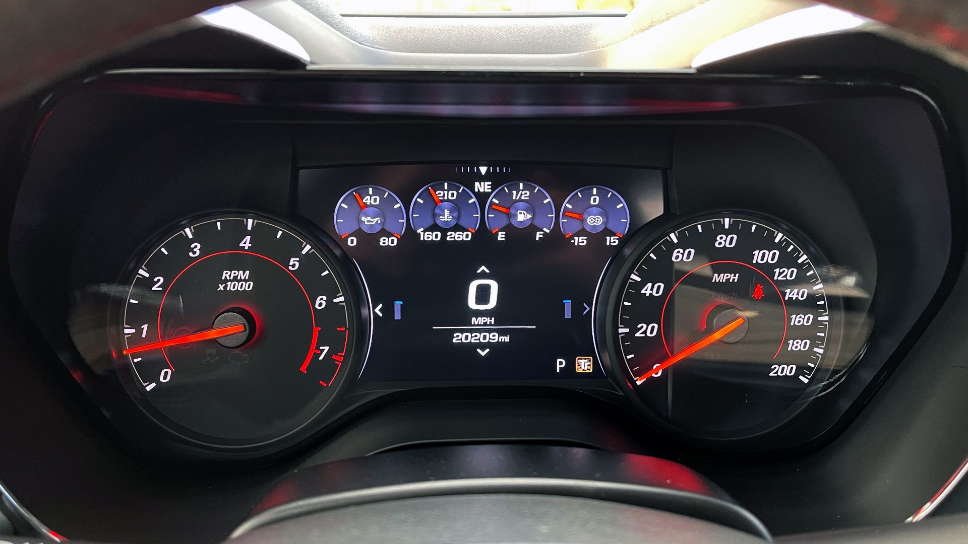 Used 2019 Chevrolet Camaro ZL1 650HP COUPE / 10-SPD AUTO / SUNROOF / BOSE / DATA RECORDER for sale Sold at Formula Imports in Charlotte NC 28227 43