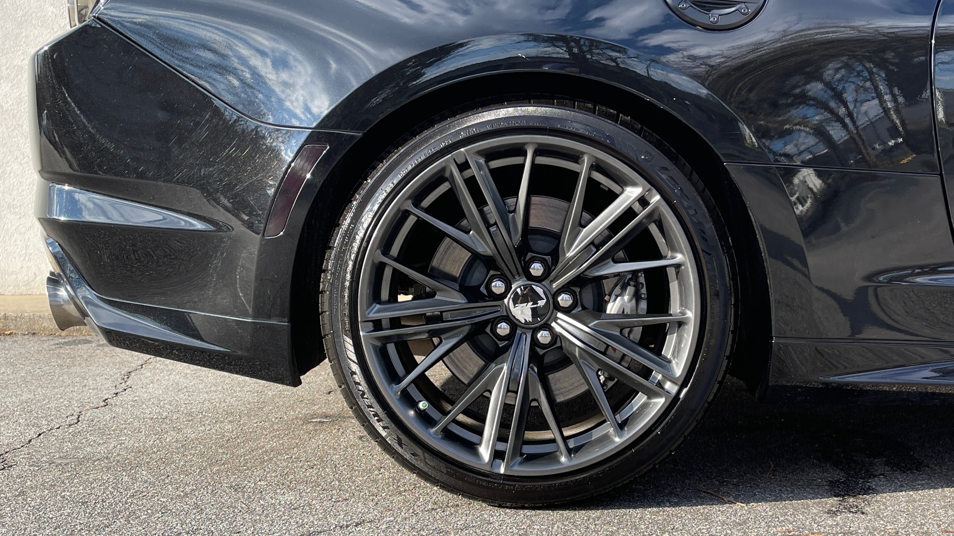 Used 2019 Chevrolet Camaro ZL1 650HP COUPE / 10-SPD AUTO / SUNROOF / BOSE / DATA RECORDER for sale Sold at Formula Imports in Charlotte NC 28227 65