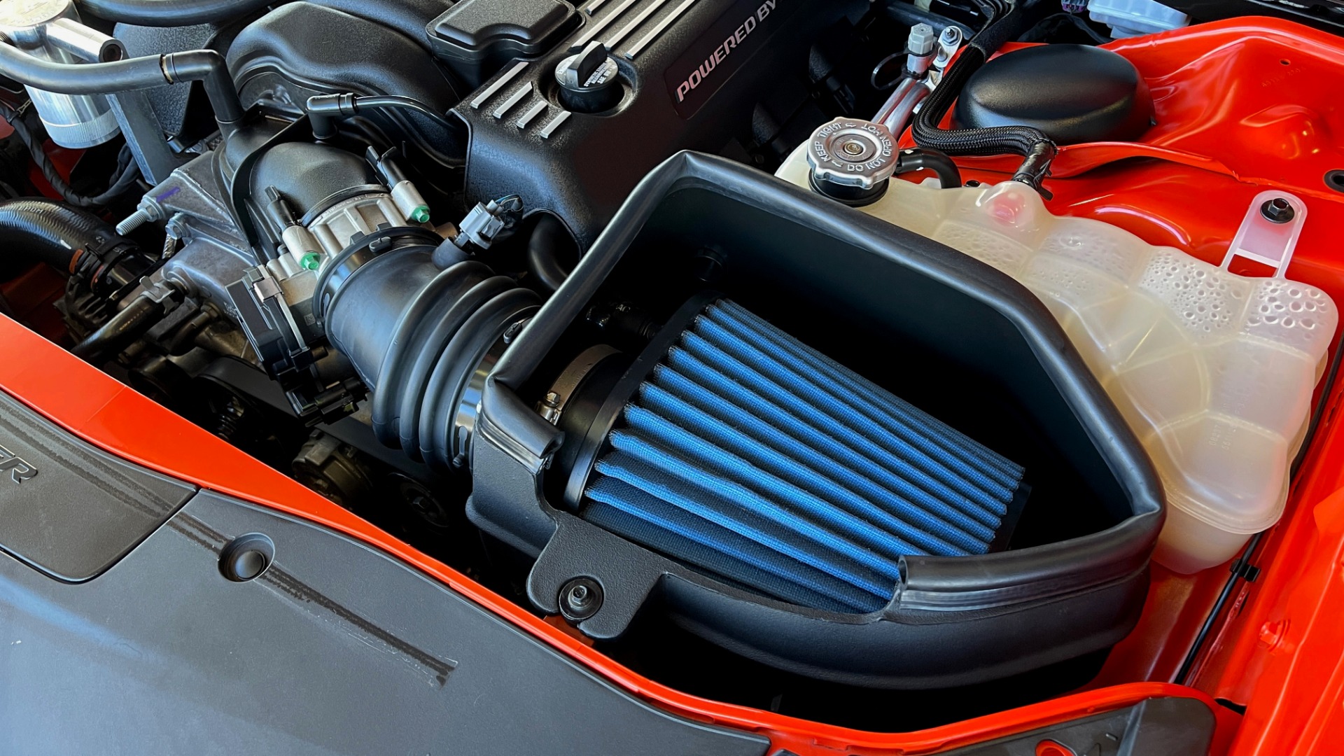 Used 2018 Dodge CHARGER DAYTONA 392 SEDAN / 6.4L HEMI / 8-SPD AUTO / TECH PKG / H/K SND / REARVIEW for sale Sold at Formula Imports in Charlotte NC 28227 11