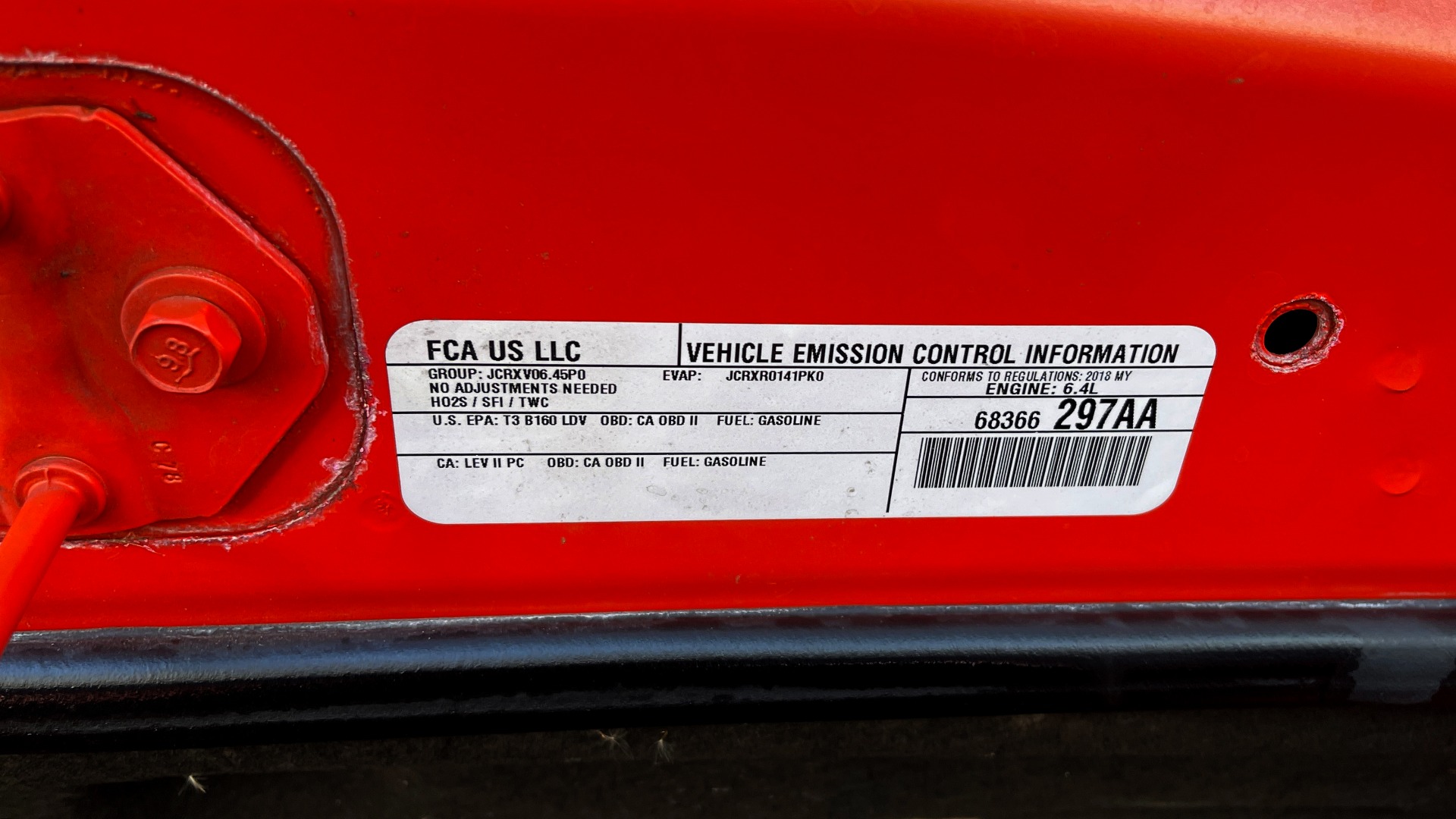 Used 2018 Dodge CHARGER DAYTONA 392 SEDAN / 6.4L HEMI / 8-SPD AUTO / TECH PKG / H/K SND / REARVIEW for sale Sold at Formula Imports in Charlotte NC 28227 12