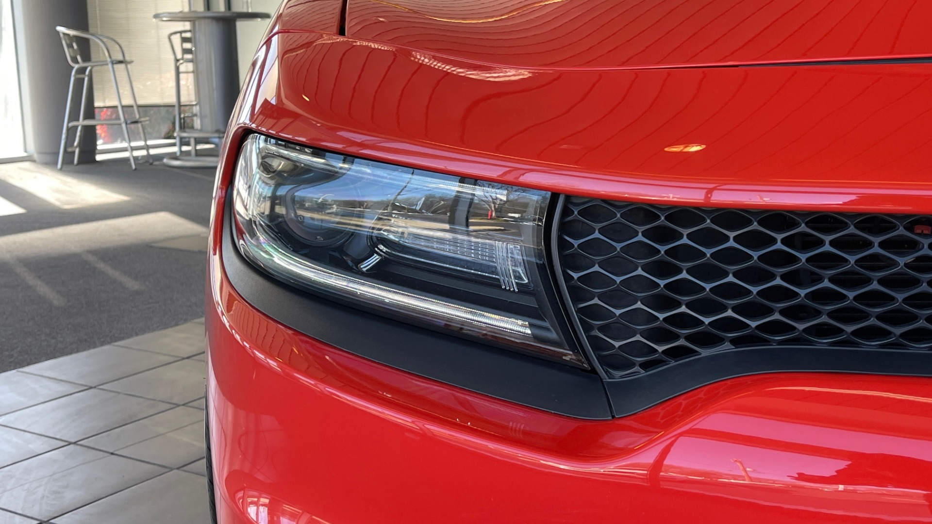 Used 2018 Dodge CHARGER DAYTONA 392 SEDAN / 6.4L HEMI / 8-SPD AUTO / TECH PKG / H/K SND / REARVIEW for sale Sold at Formula Imports in Charlotte NC 28227 14