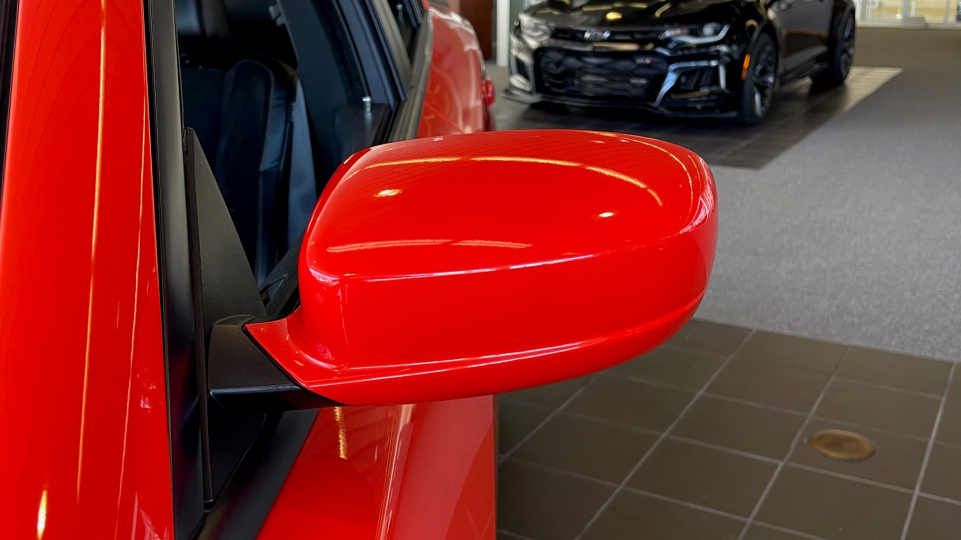 Used 2018 Dodge CHARGER DAYTONA 392 SEDAN / 6.4L HEMI / 8-SPD AUTO / TECH PKG / H/K SND / REARVIEW for sale Sold at Formula Imports in Charlotte NC 28227 17