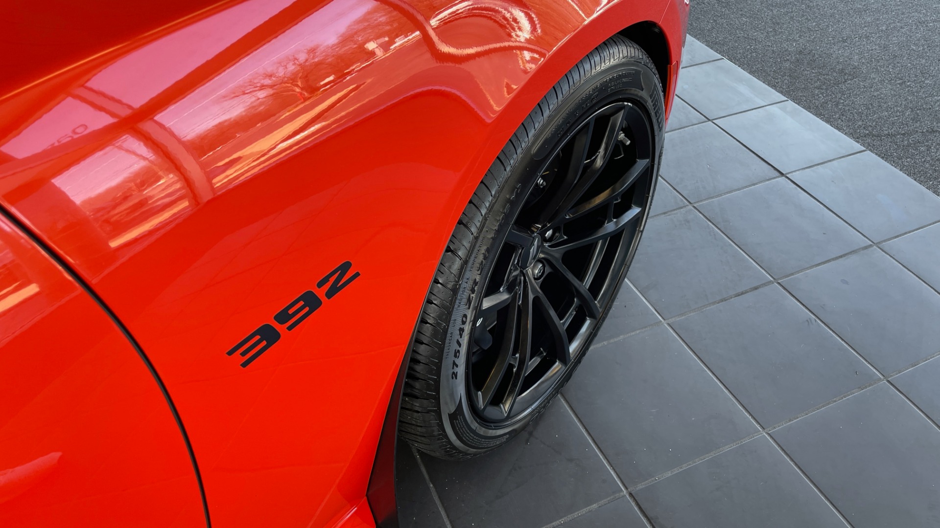 Used 2018 Dodge CHARGER DAYTONA 392 SEDAN / 6.4L HEMI / 8-SPD AUTO / TECH PKG / H/K SND / REARVIEW for sale Sold at Formula Imports in Charlotte NC 28227 58