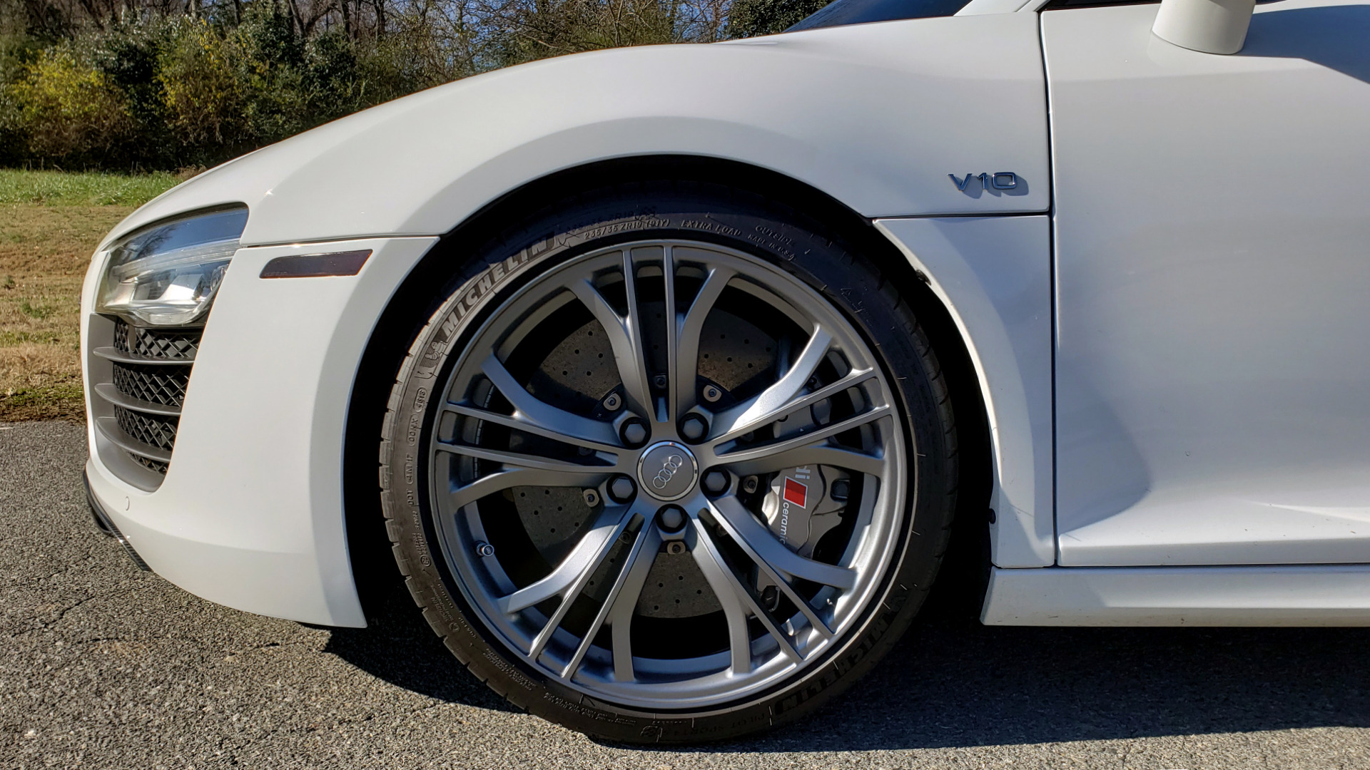 Used 2015 Audi R8 V10 PLUS / S-TRONIC / B&O SOUND / SPORT EXH / REARVIEW for sale Sold at Formula Imports in Charlotte NC 28227 10