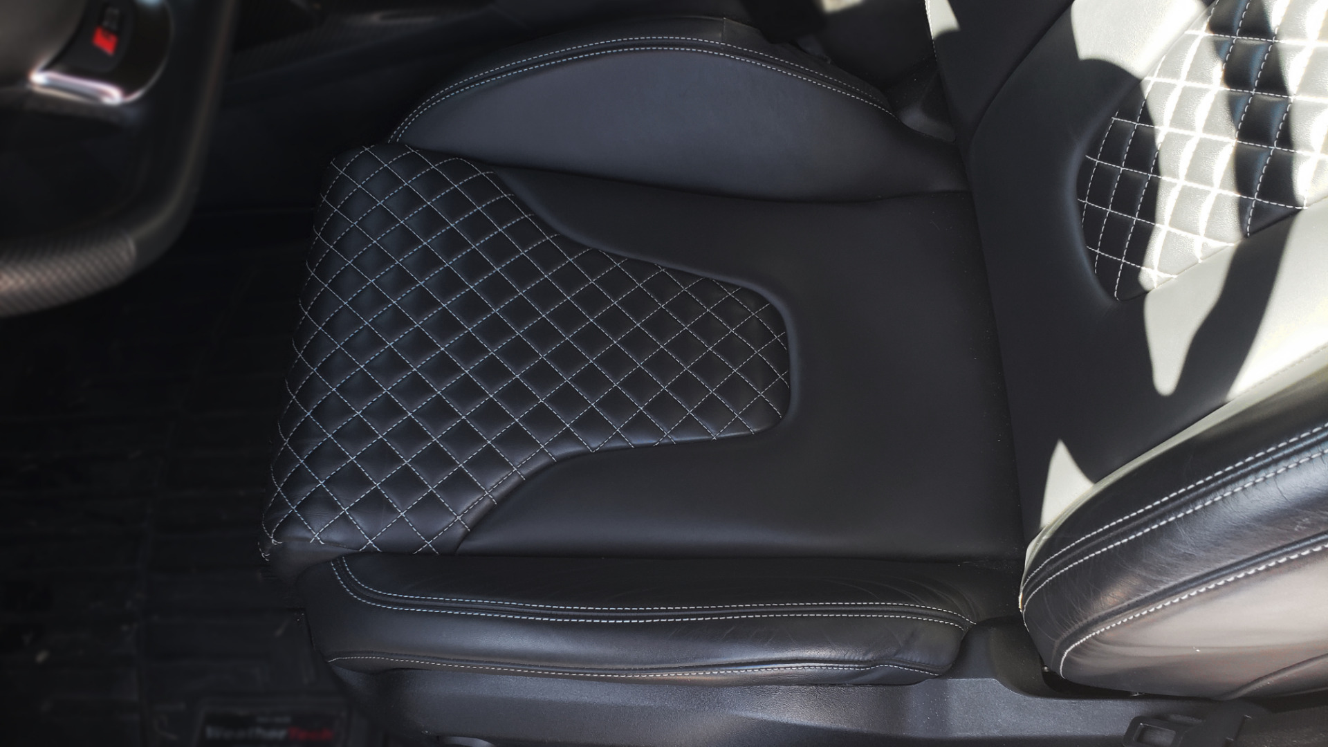 Used 2015 Audi R8 V10 PLUS / S-TRONIC / B&O SOUND / SPORT EXH / REARVIEW for sale Sold at Formula Imports in Charlotte NC 28227 45