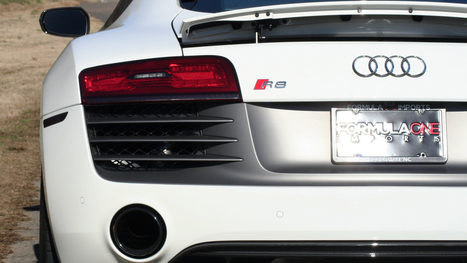 Used 2015 Audi R8 V10 PLUS / S-TRONIC / B&O SOUND / SPORT EXH / REARVIEW for sale Sold at Formula Imports in Charlotte NC 28227 66
