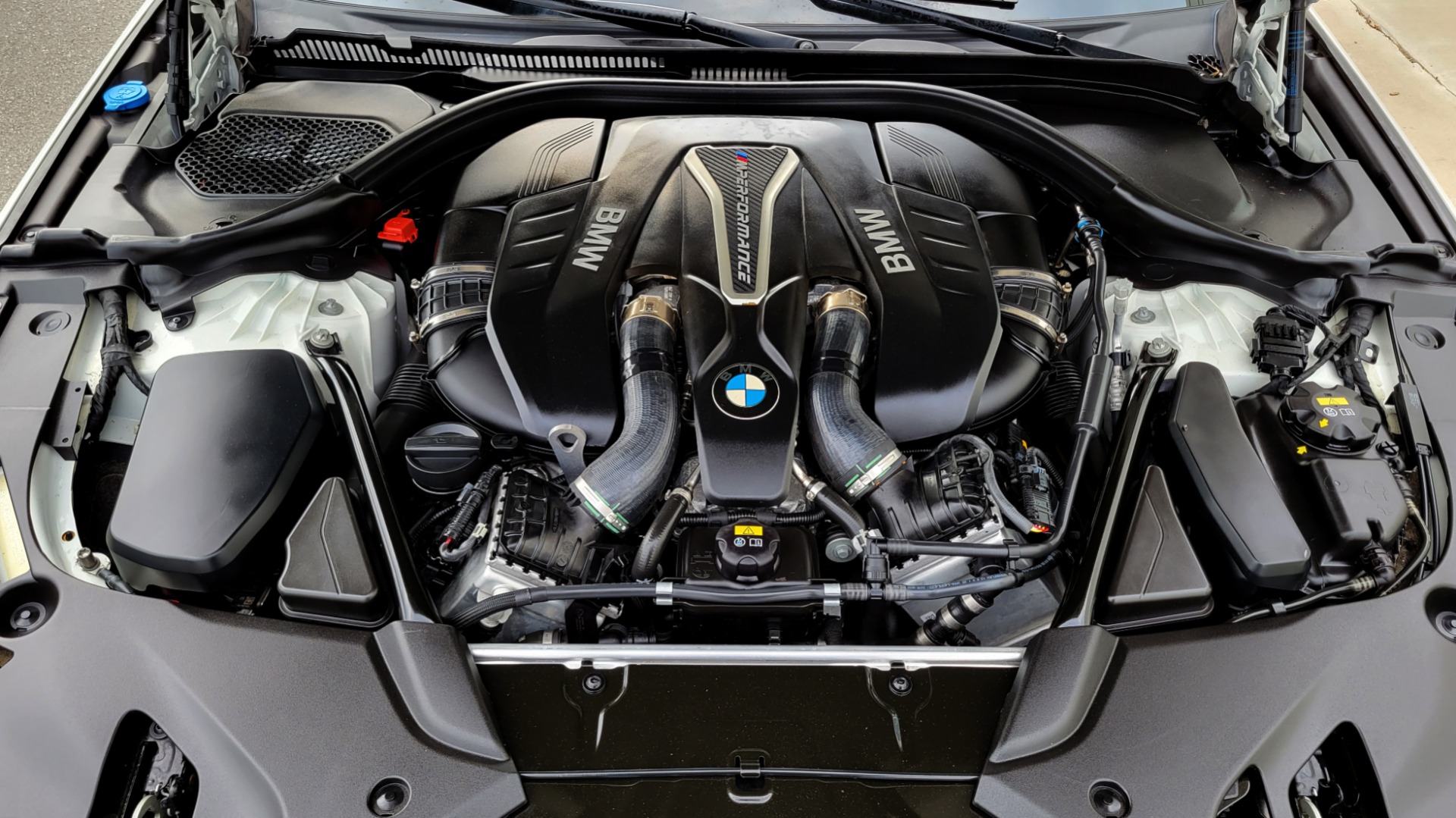 Used 2019 BMW 5 SERIES M550I XDRIVE PREMIUM / DYN HANDLING / EXECUTIVE / HUD / HTD STS / REARVIEW for sale Sold at Formula Imports in Charlotte NC 28227 12