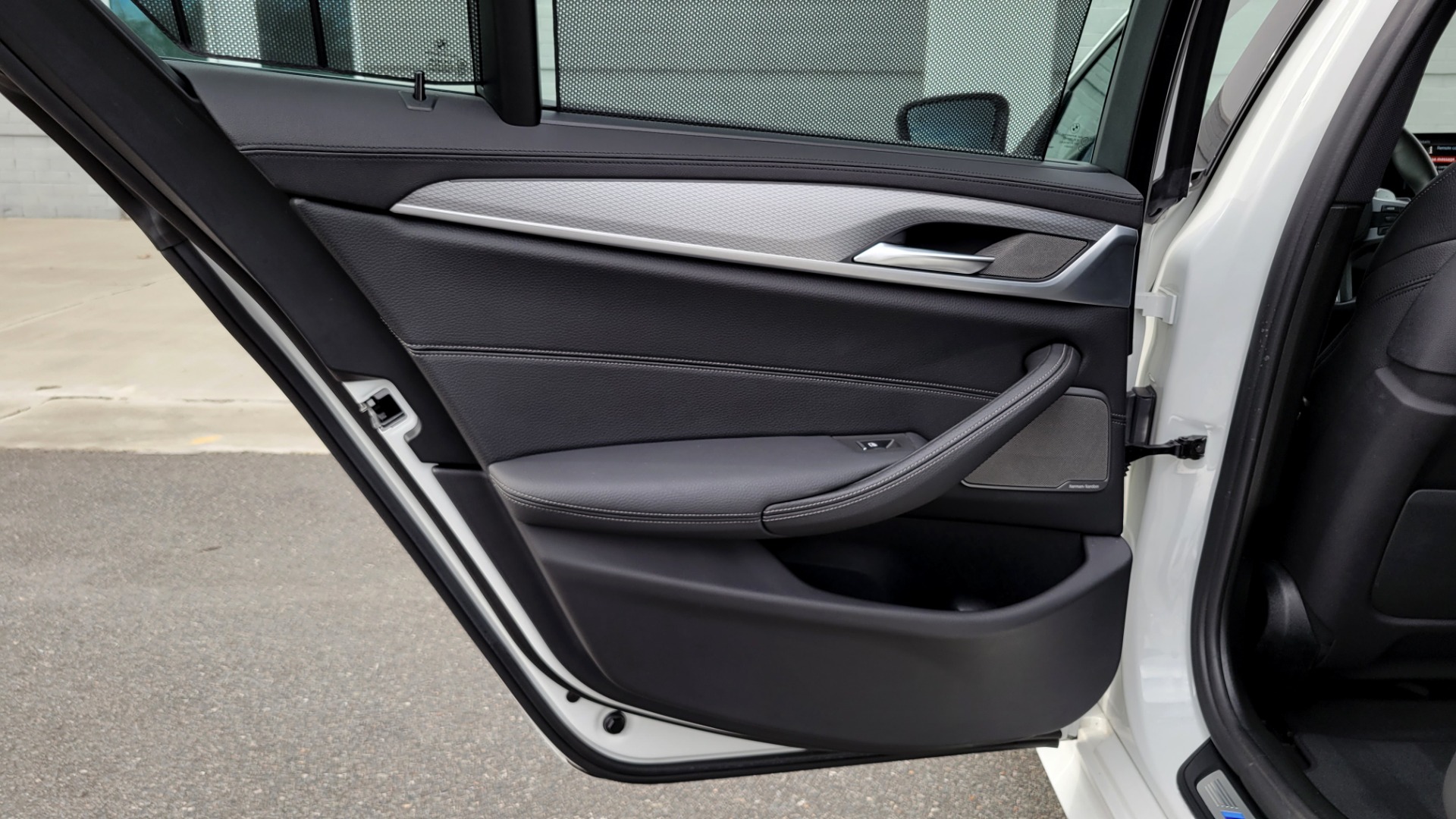 Used 2019 BMW 5 SERIES M550I XDRIVE PREMIUM / DYN HANDLING / EXECUTIVE / HUD / HTD STS / REARVIEW for sale Sold at Formula Imports in Charlotte NC 28227 63