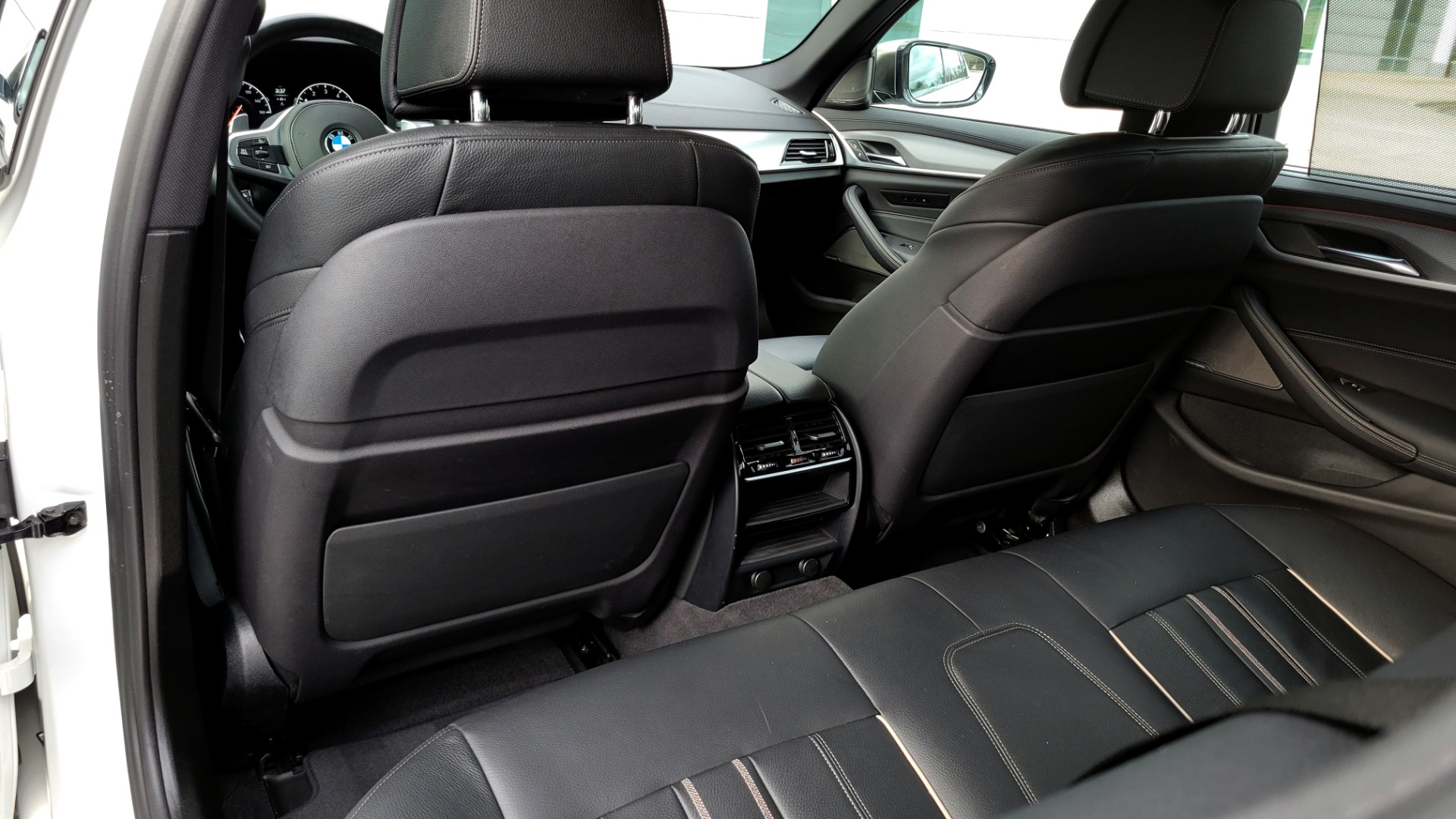Used 2019 BMW 5 SERIES M550I XDRIVE PREMIUM / DYN HANDLING / EXECUTIVE / HUD / HTD STS / REARVIEW for sale Sold at Formula Imports in Charlotte NC 28227 69