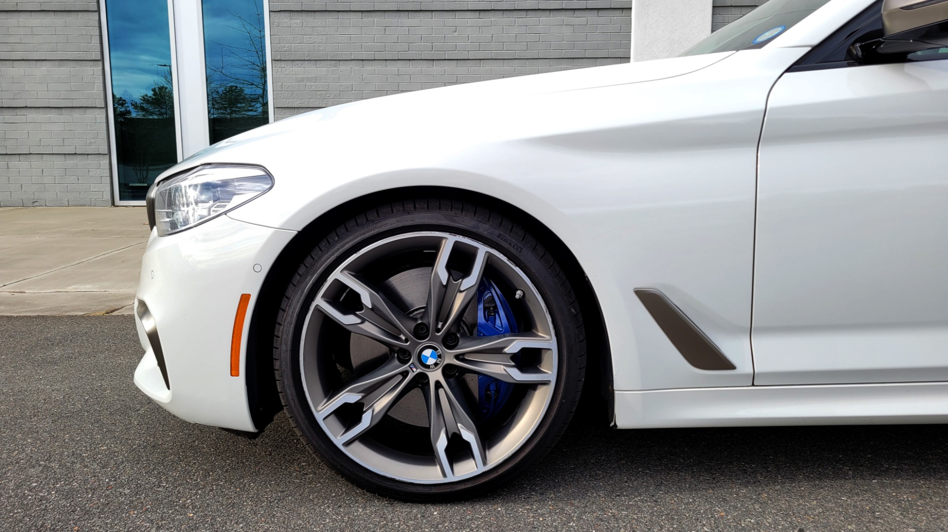 Used 2019 BMW 5 SERIES M550I XDRIVE PREMIUM / DYN HANDLING / EXECUTIVE / HUD / HTD STS / REARVIEW for sale Sold at Formula Imports in Charlotte NC 28227 84